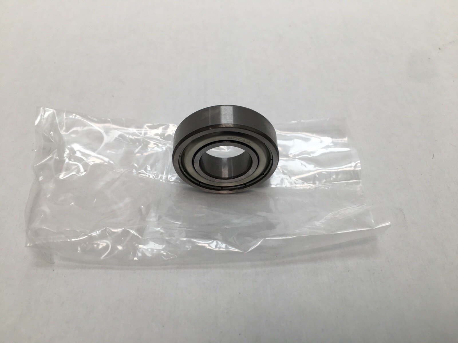 NSK 6002ZZC4 Bearing Metal Seals 15x32x9 mm 6002 ZZ C4 E 6002ZZ 6002Z USA 2pcs