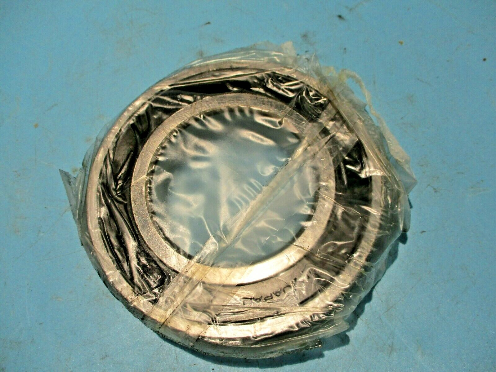 NEW NSK 6212VVC3 BALL BEARING