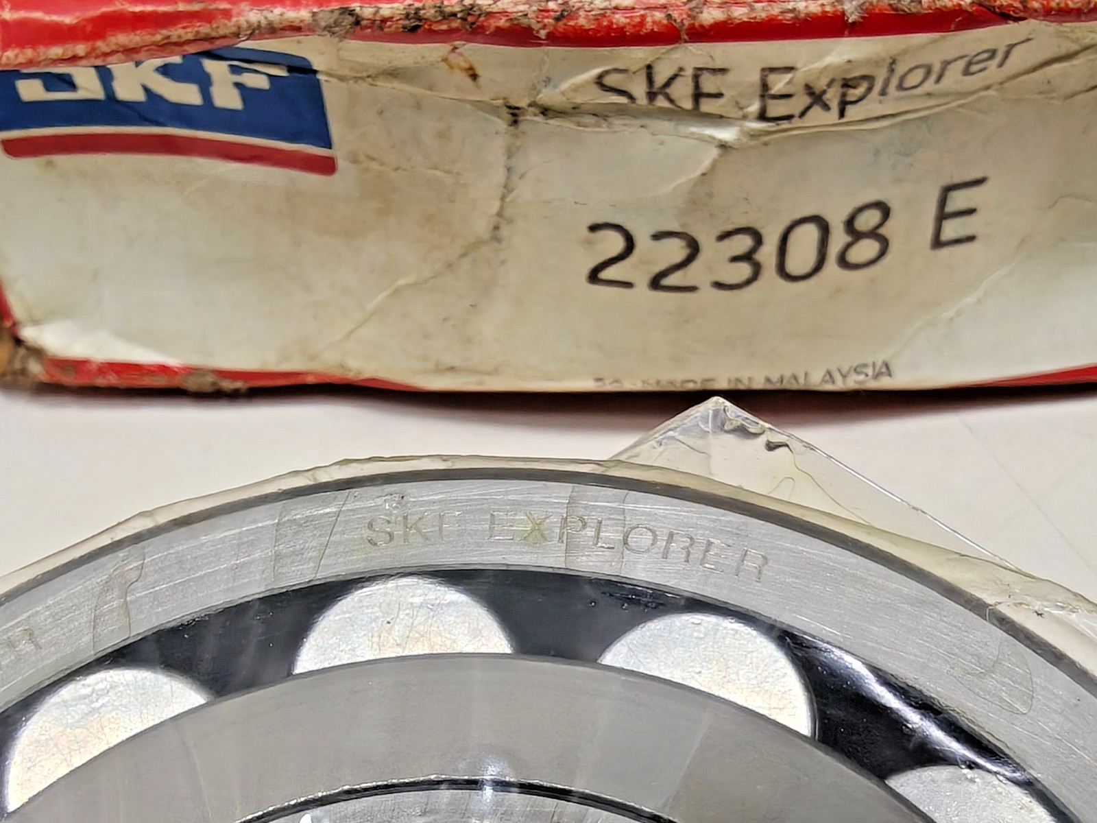 22308E SKF Explorer Spherical Roller Bearing SKF 22308-E 40x90x33 mm