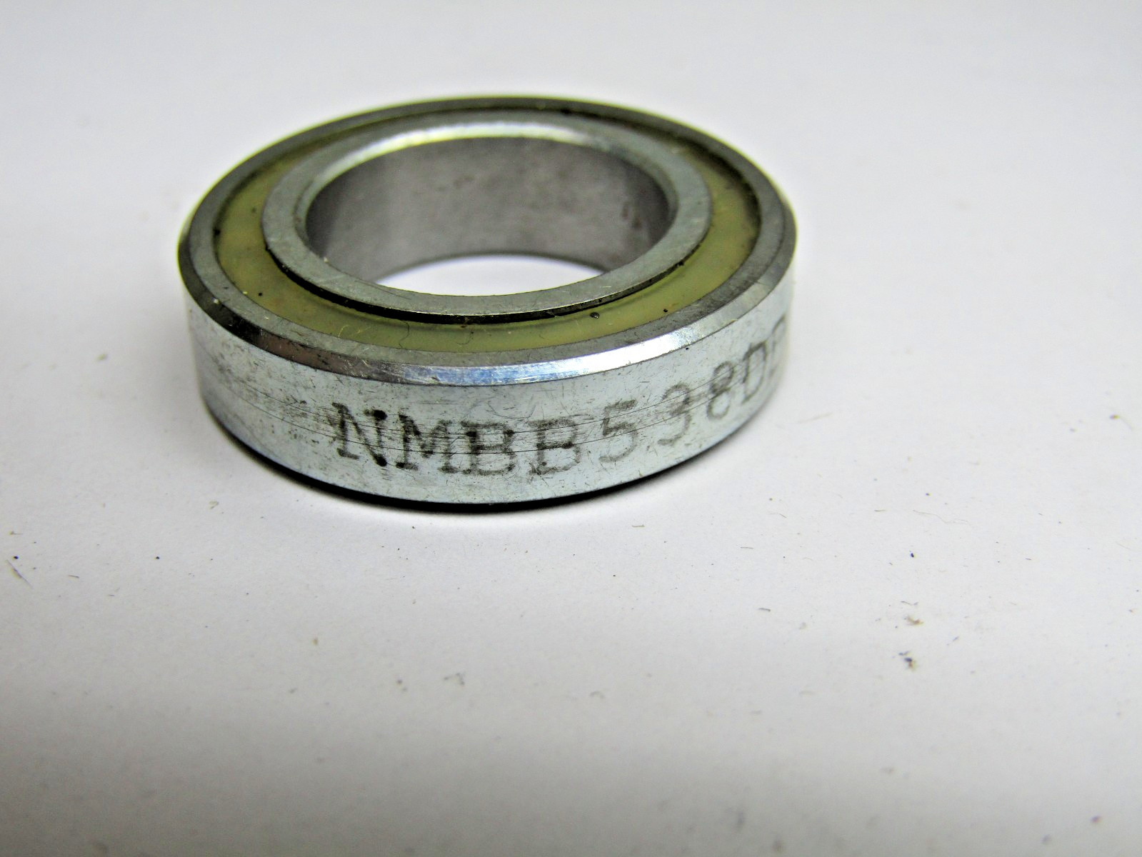 NMBB538DD 5/8″ X 1-1/16″ X .282″ MB538DD Sealed Control Bearing