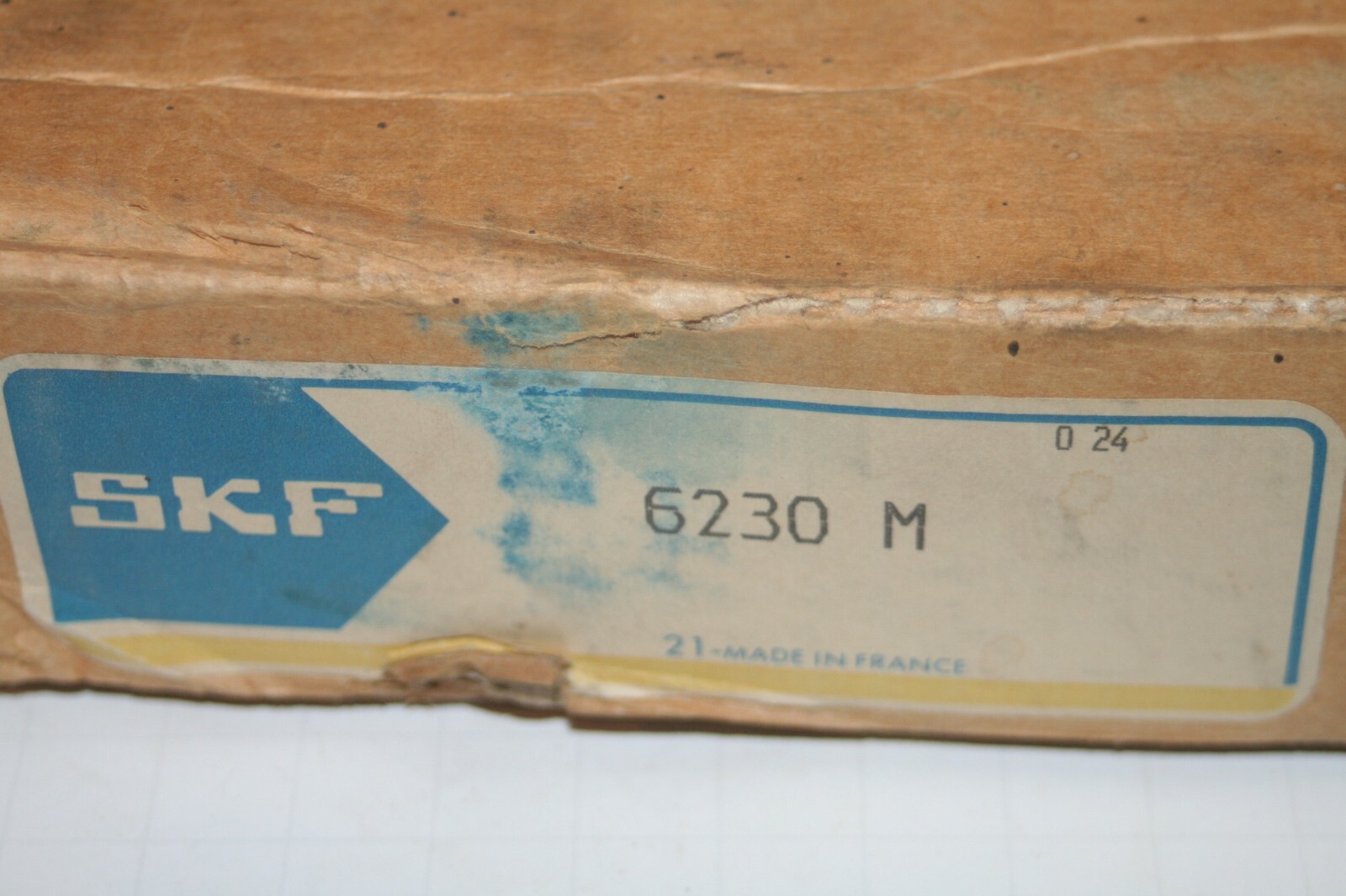 SKF 6230 M Radial Deep Groove Ball Bearing 6230M * NEW *