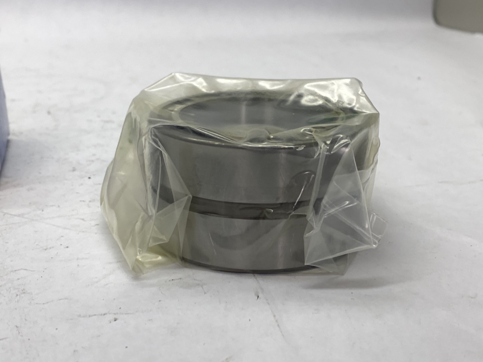 NEW IN BOX SKF 50mm Bore 72mm OD 40mm Width Open Needle Roller Bearing NA6910