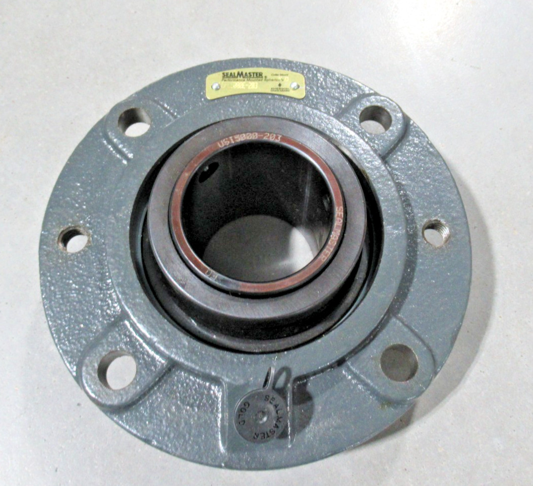 SealMaster (RRX) USFC500E-203 Flange-Mount Roller Bearing 1-3/16″ Bore, 4 Bolt