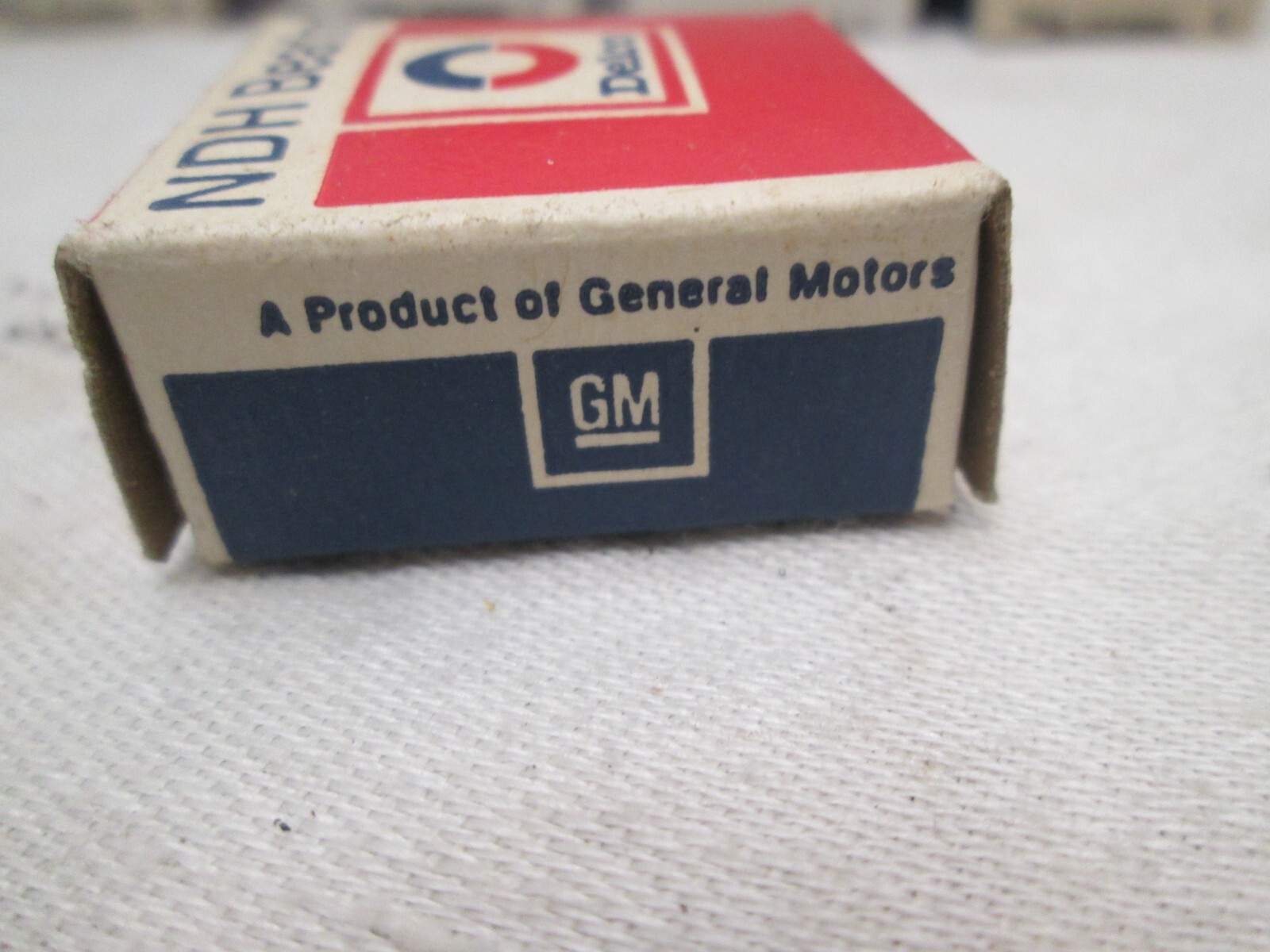 Lot of 17 NDH 77R2 Bearing Metal Seals 1/8 x 3/8 x 5/32″ NEW