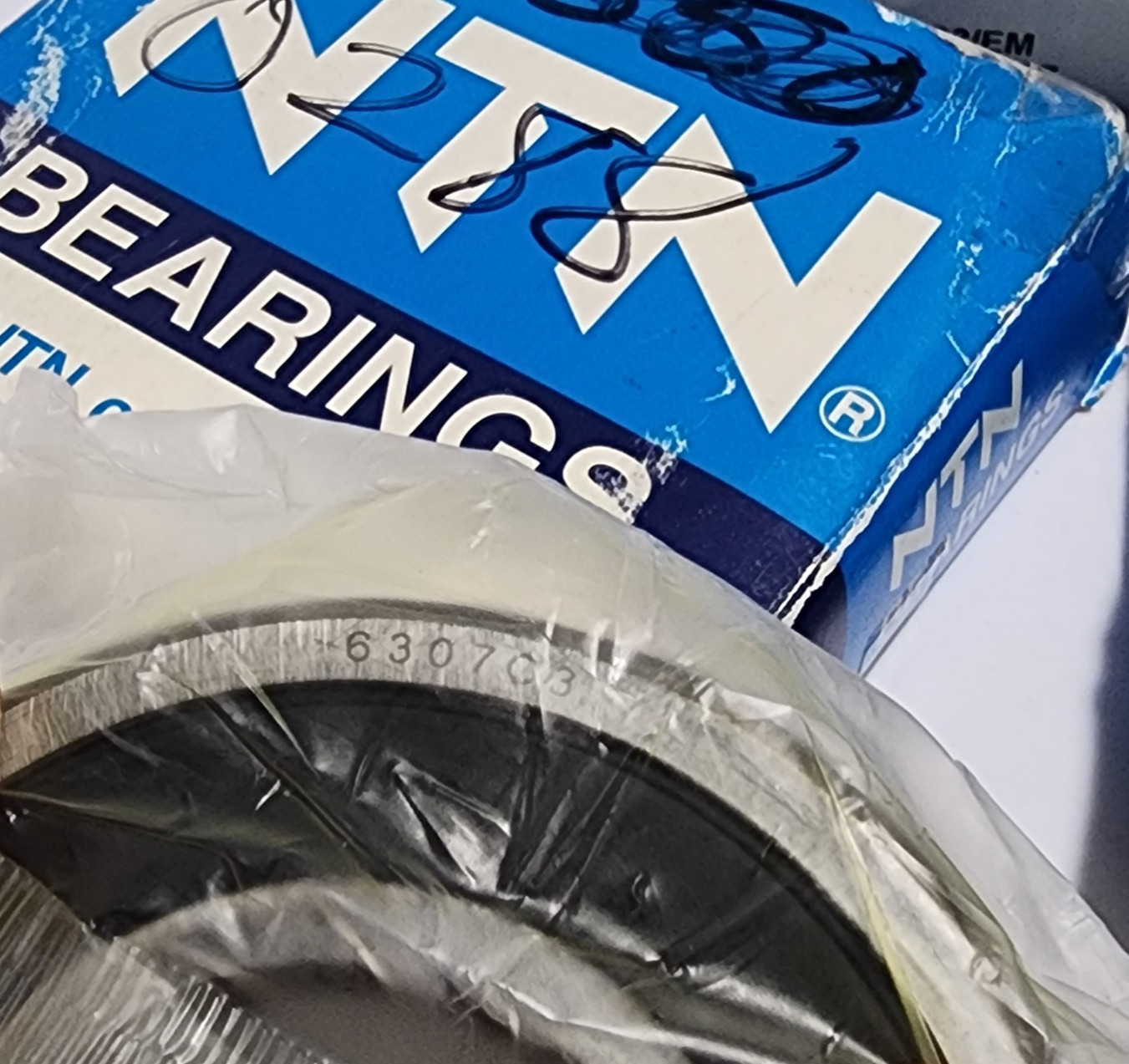(4pc lot) NTN 6307 LLB C3/EM Deep Groove Ball Bearing, Rubber Sealed 35x80x21 mm