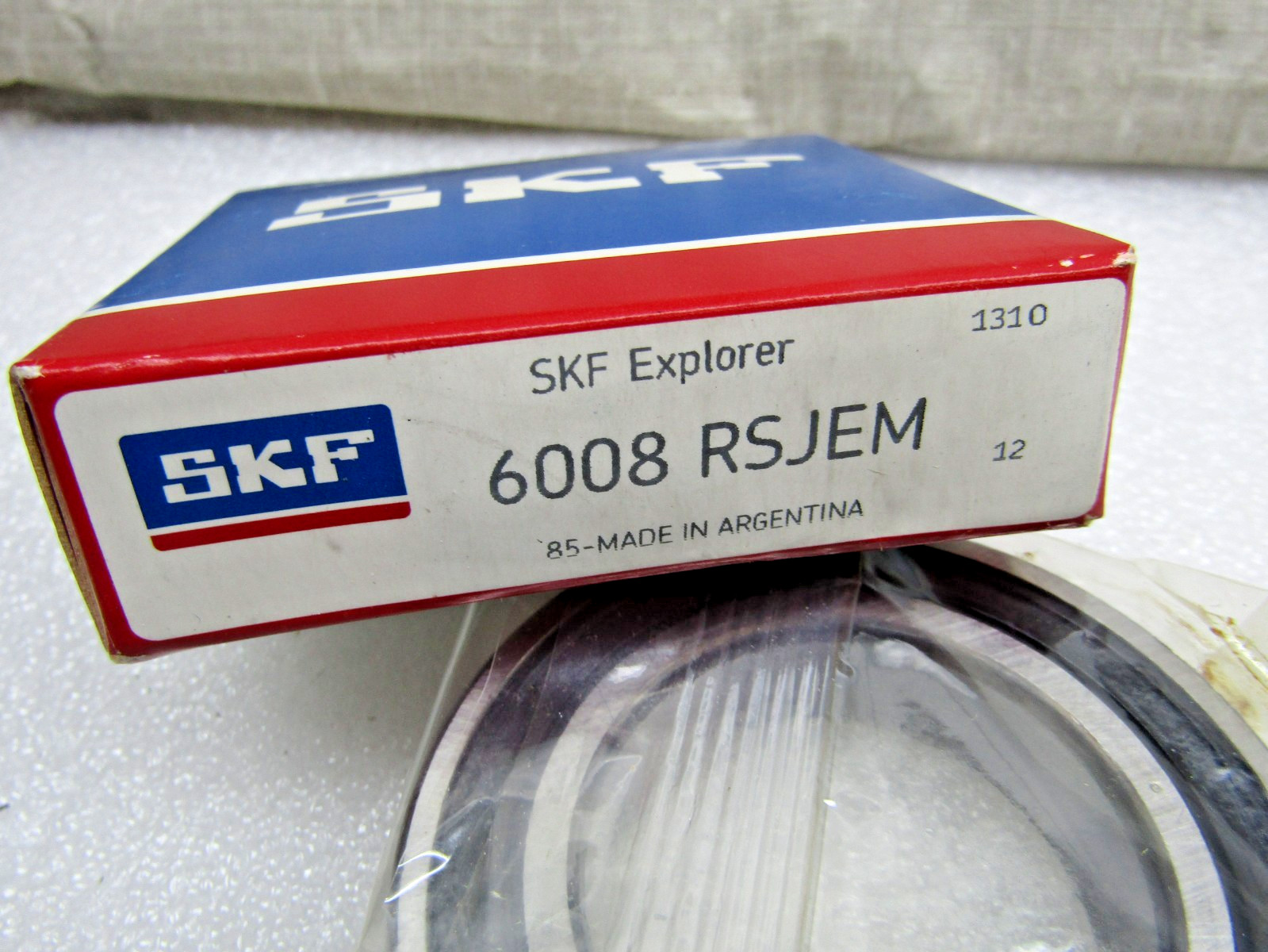 SKF 6008-RS JEM 40mm X 68mm X 15 mm Bearing with Seal on One Side