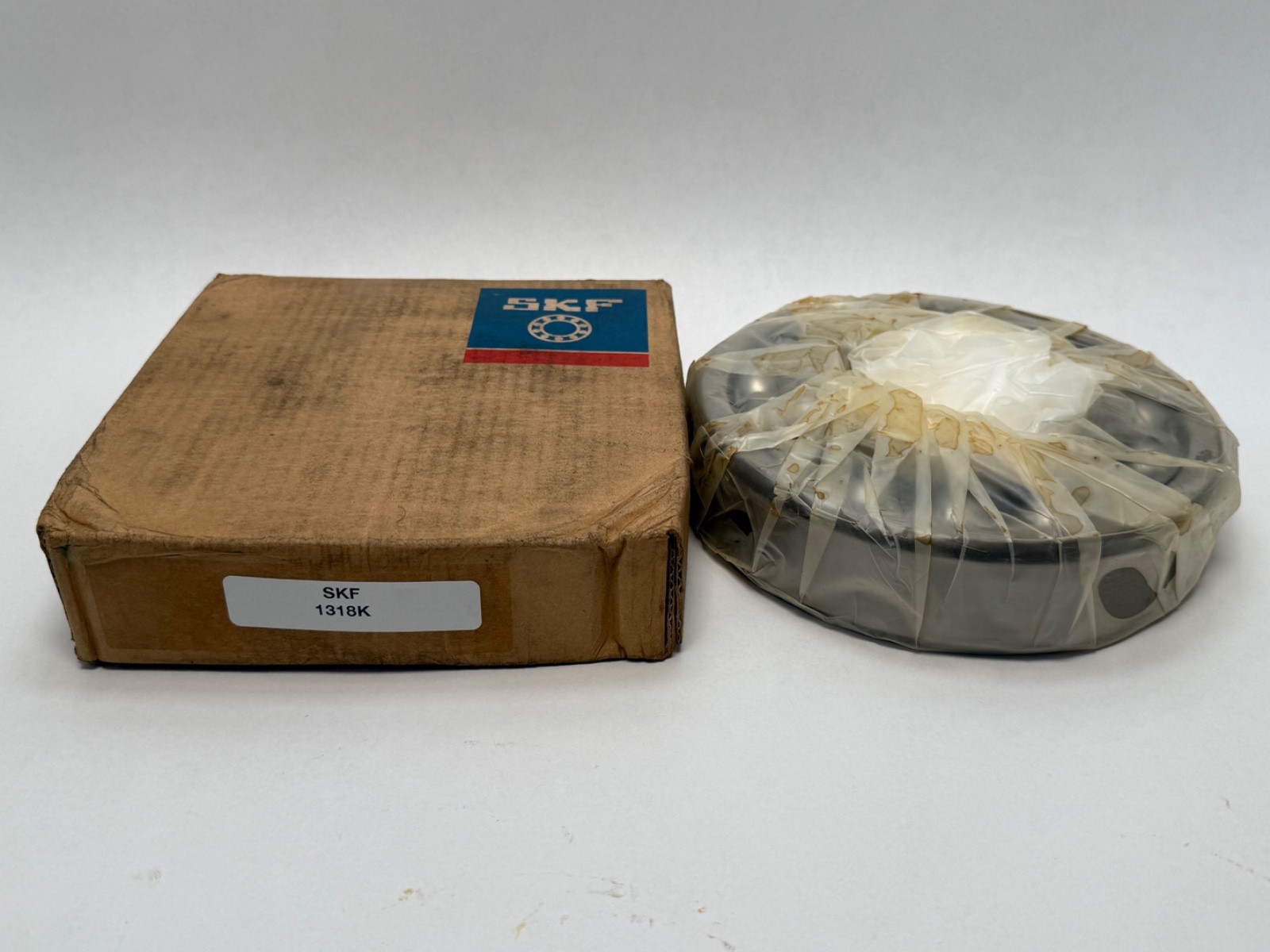 SKF 1318K Self Aligning Bearing 1318 -K 90x190x43 mm