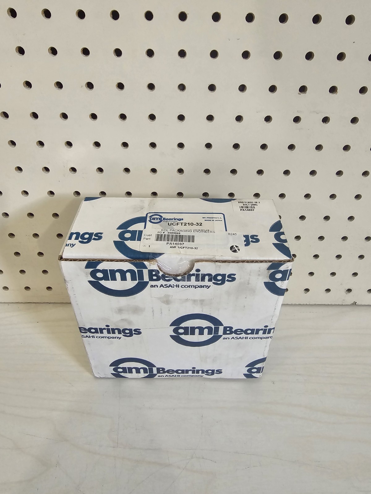 Brand New In Box Ami Bearings Single Row Ball Bearing Cat #: UCFT210-32