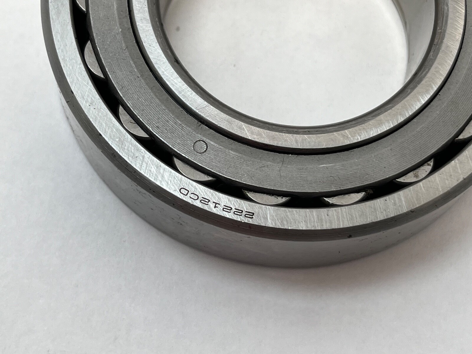 NSK 22212CD Bearing 60x110x28 mm 22212-CD 22212CJ 22212C Japan