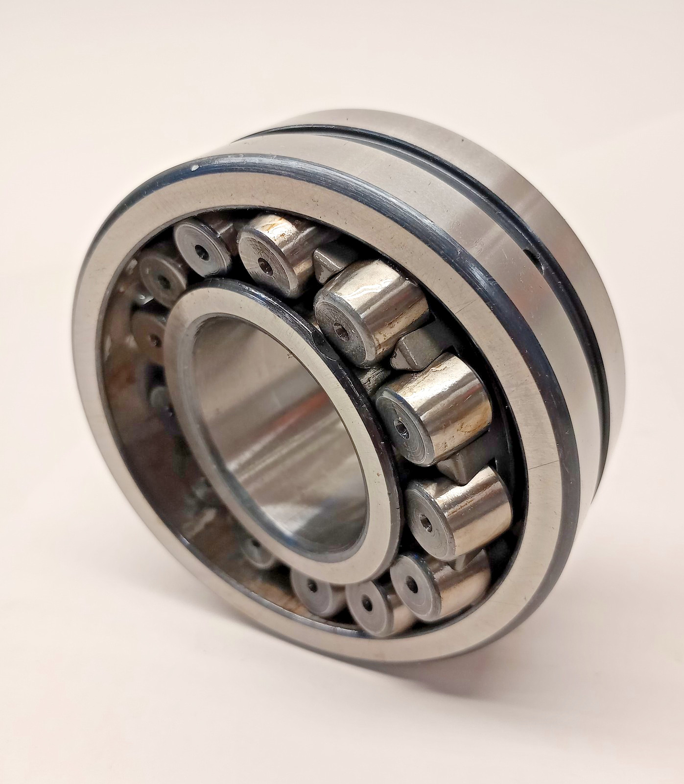 Torrington 45SD23-W33-F3 Spherical Roller Bearing USA 45x100x36mm 22309W33F3