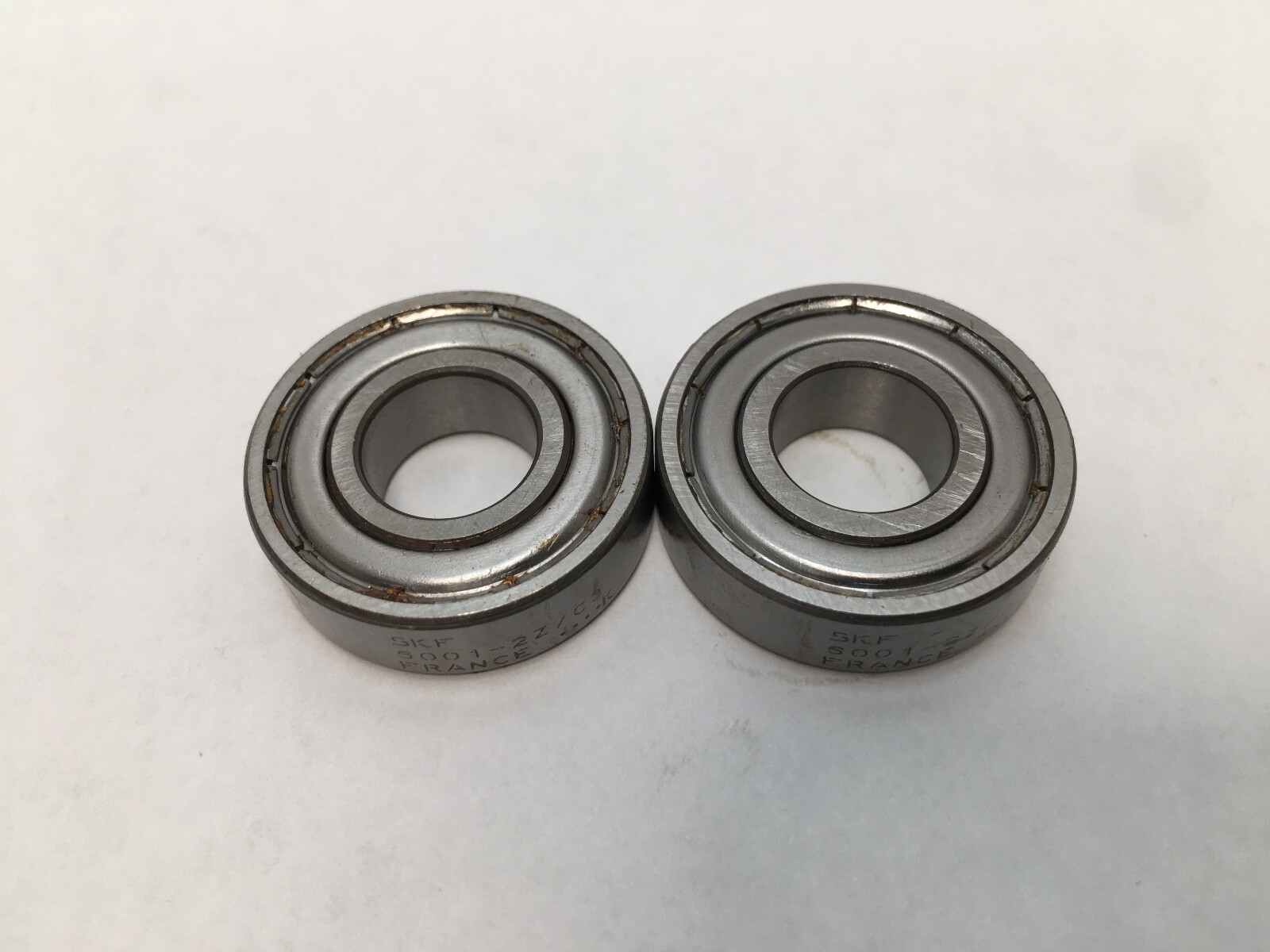 2pcs SKF 6001-2Z/C3 Bearing Metal Seals 12x28x8mm 6001 2Z ZZ C3/JEM 6001Z France