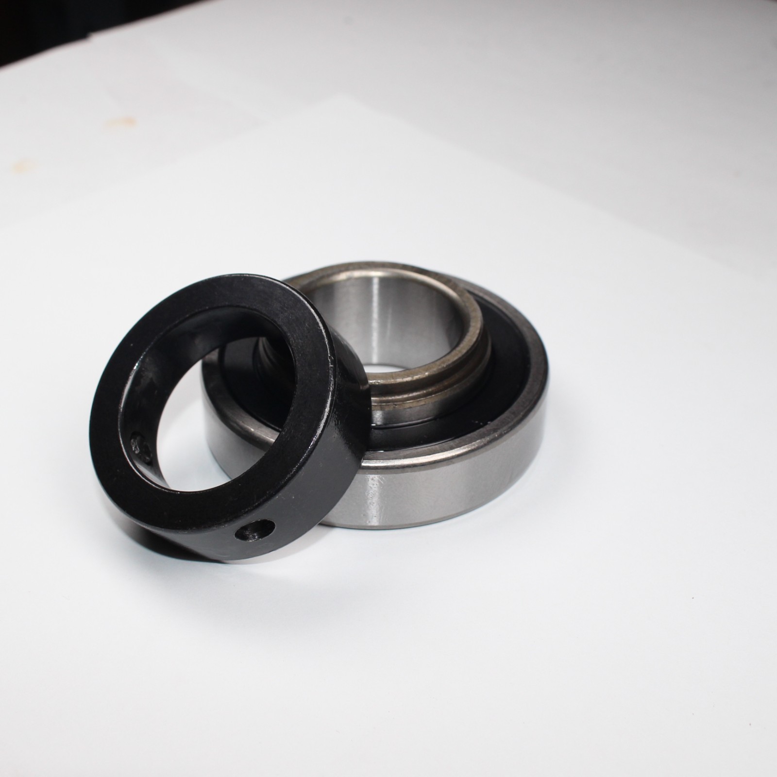 CSA204-12 Insert Bearing 3/4″ Bore Cylindrical OD with Eccentric Locking Collar