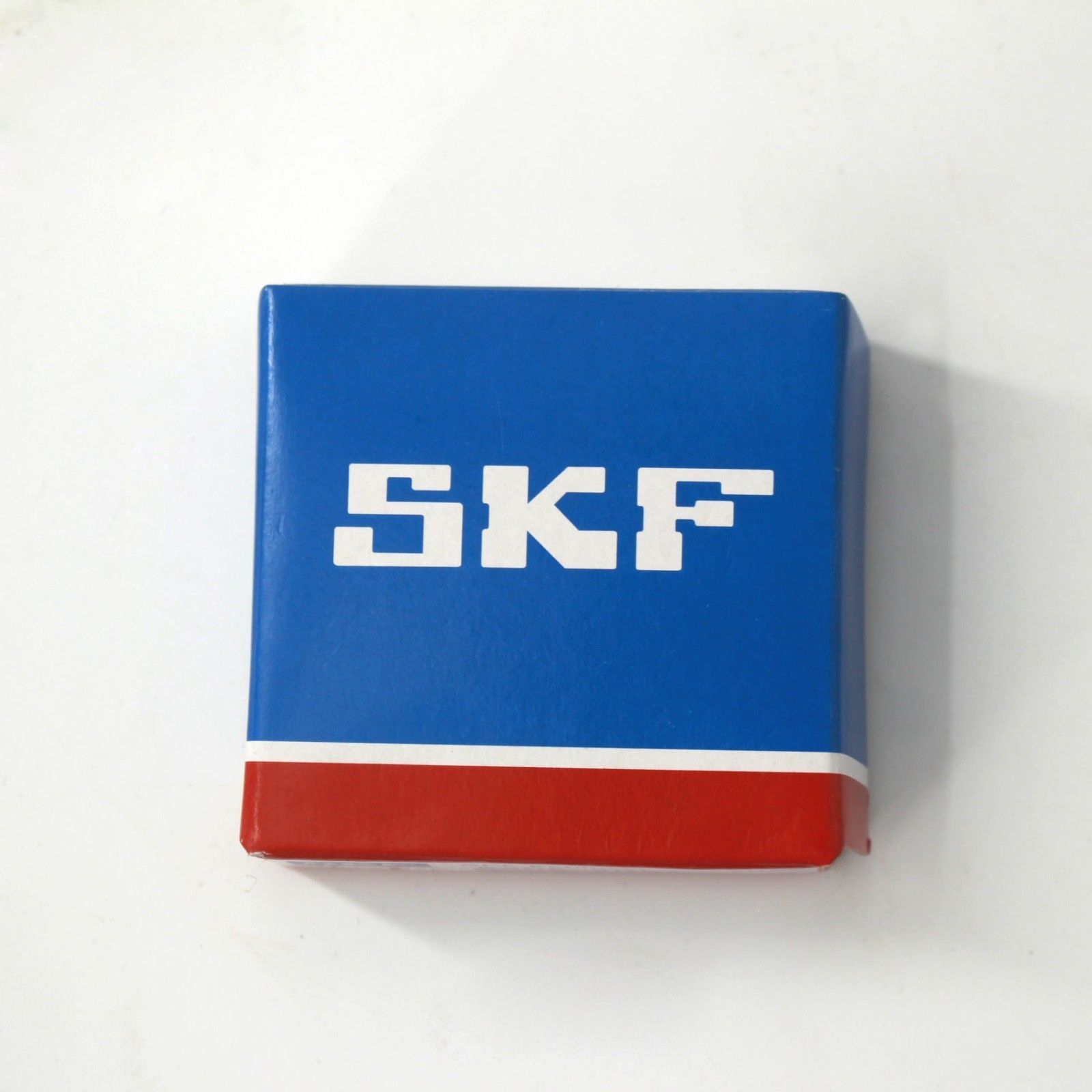1pc New SKF Deep Groove Ball Bearing W6002-2Z