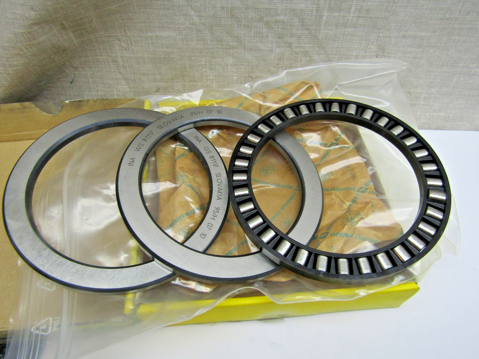 INA 81117-TV 85mm x 110mm x 19mm Cylindrical Roller Thrust Bearing