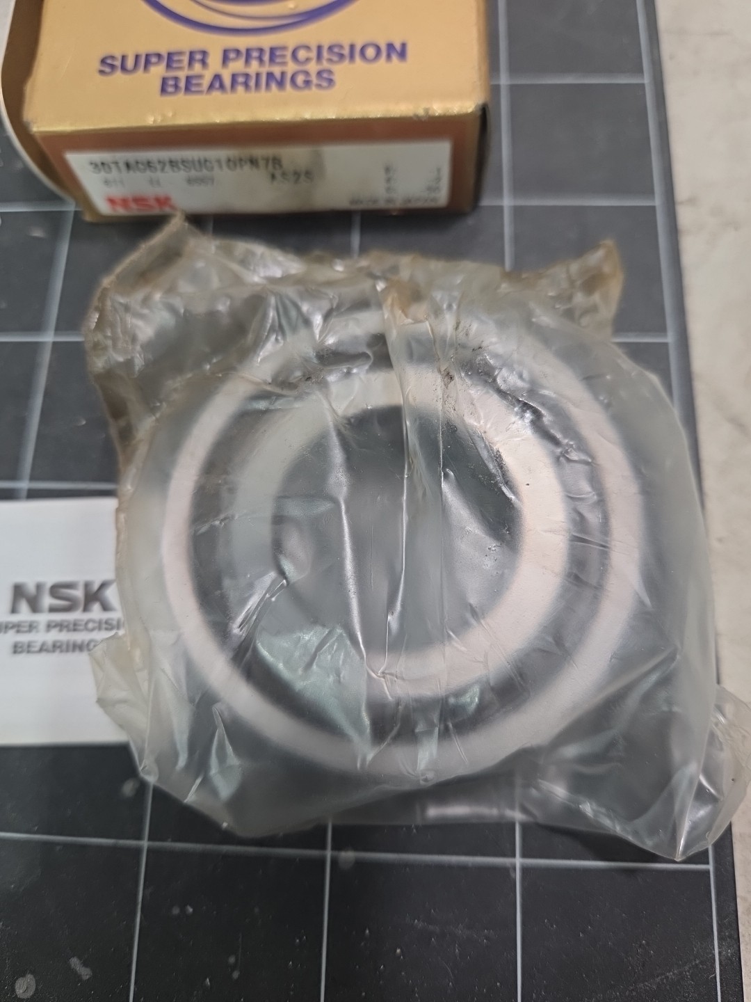 NSK 30TAC62BSUC10PN7B (30TAC62B) BALL SUPER PRECISION SCREW BEARING