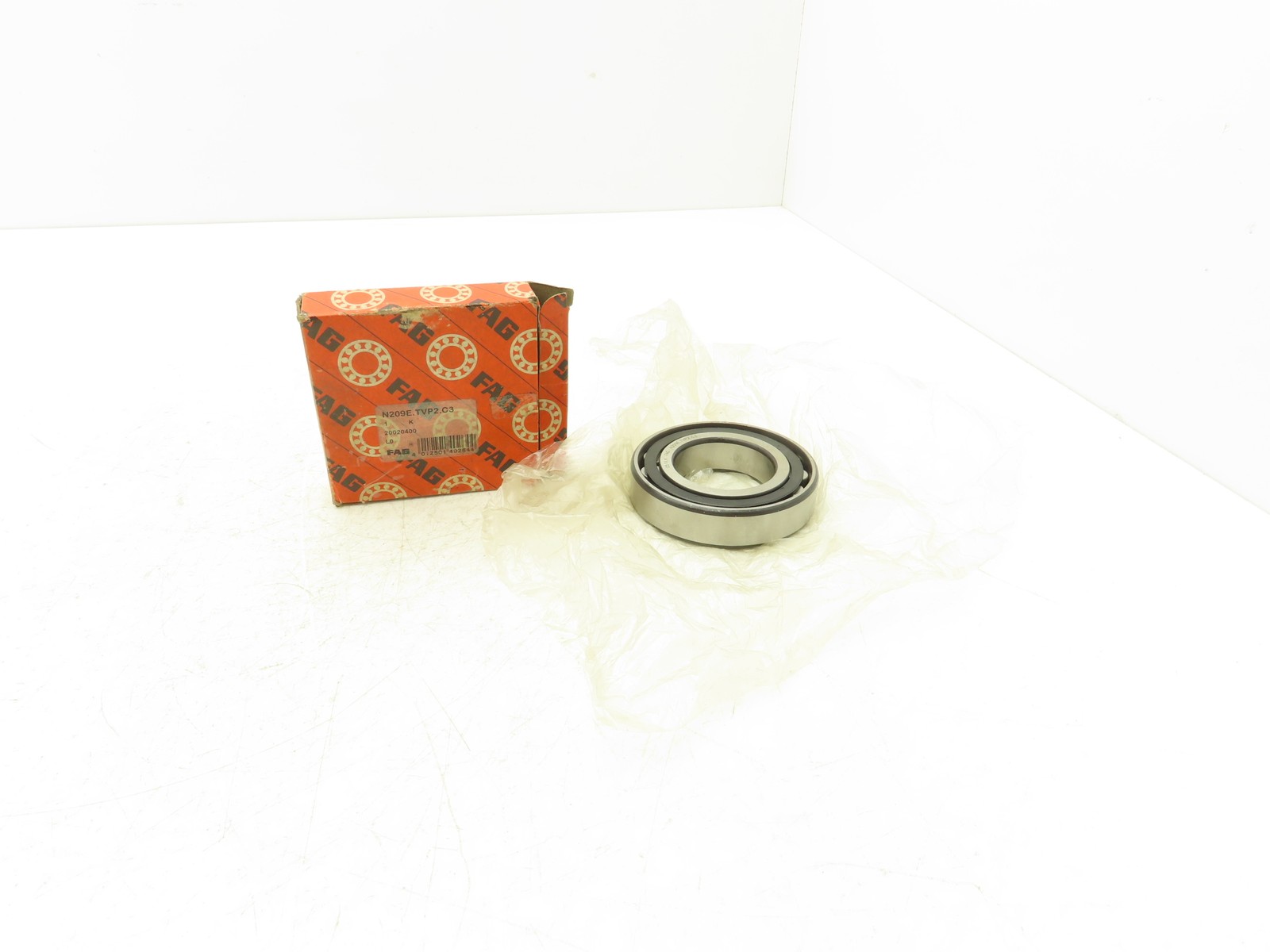 Fag N209E.TVP2.C3 Roller Bearing 2 Piece 45mm-ID 85mm-OD 19mm-W