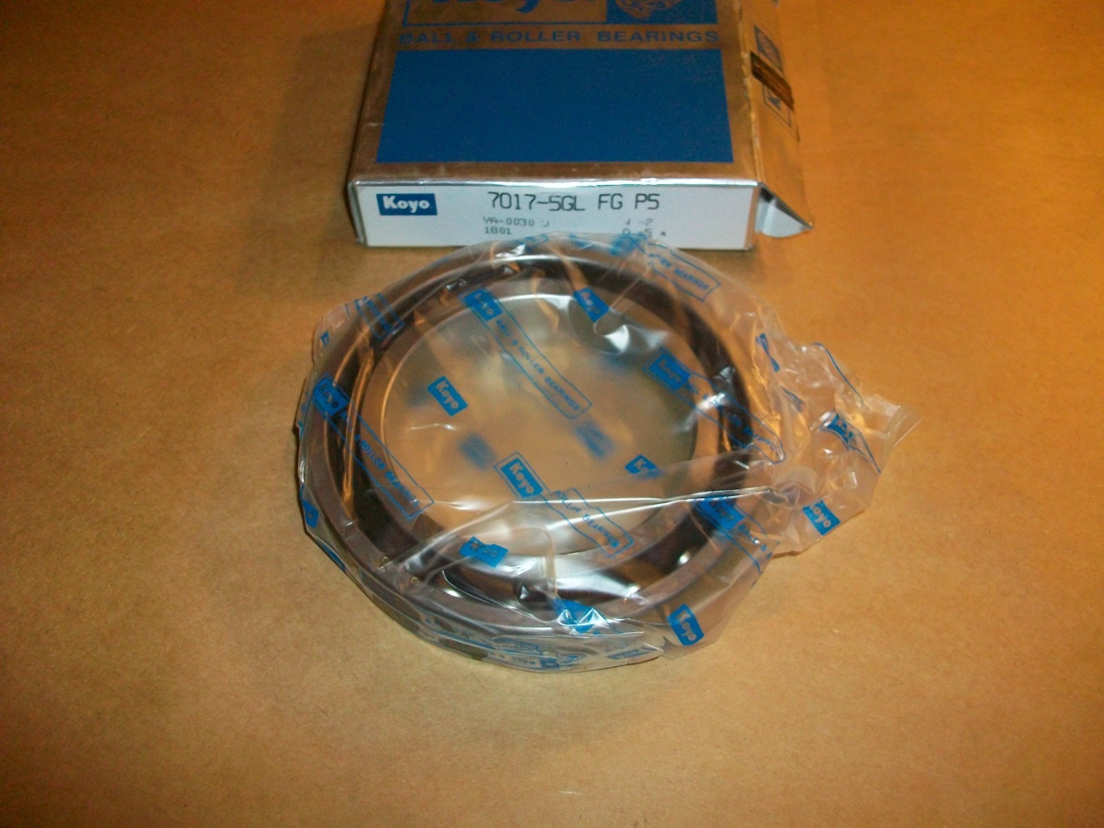 KOYO Roller Bearing 7017-5GL FG P5 NEW IN BOX