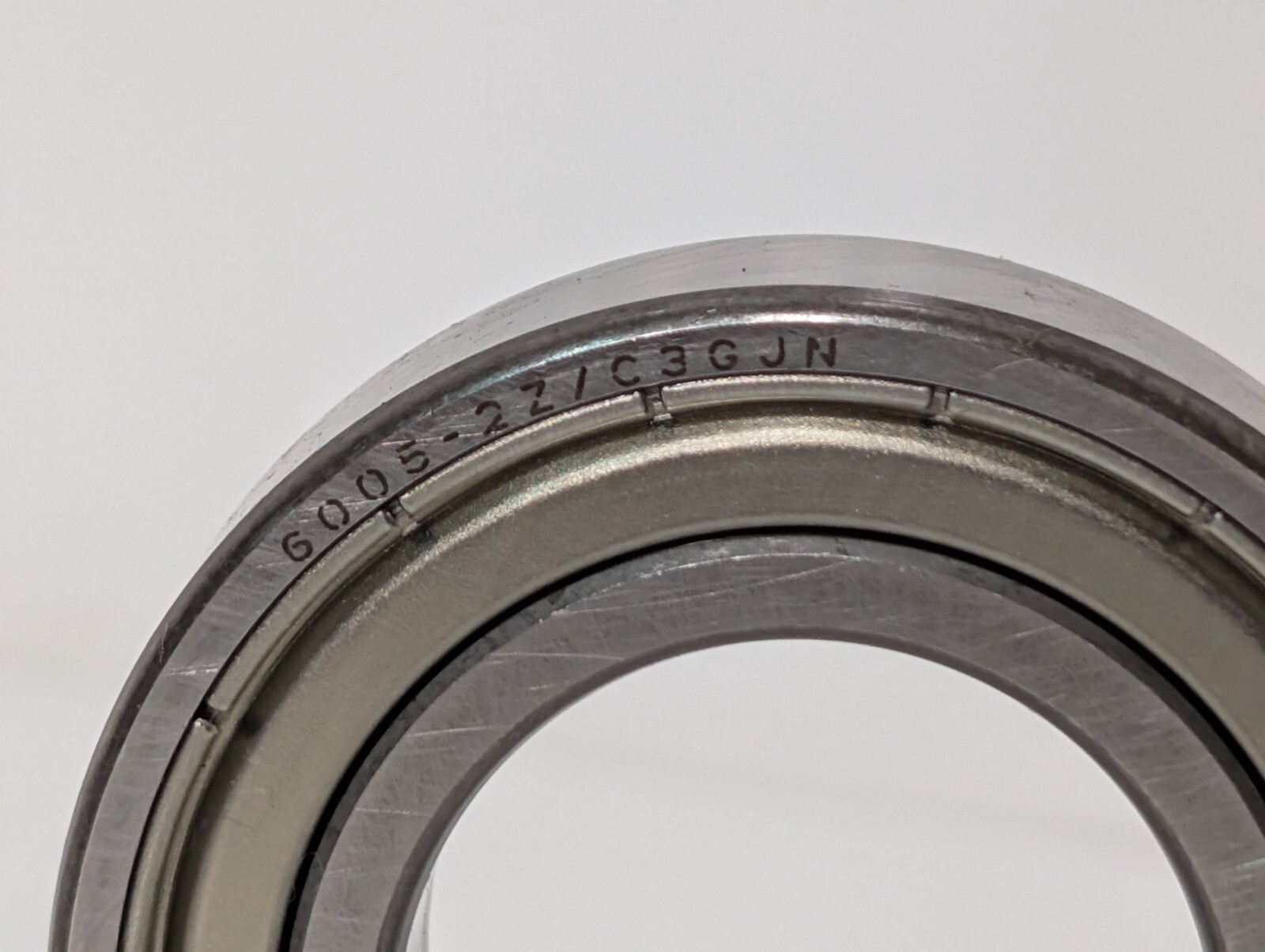 SKF 6005-2ZJEM Single Row Deep Groove Bearing, 25mm ID, 47mm OD, 12mm Wide