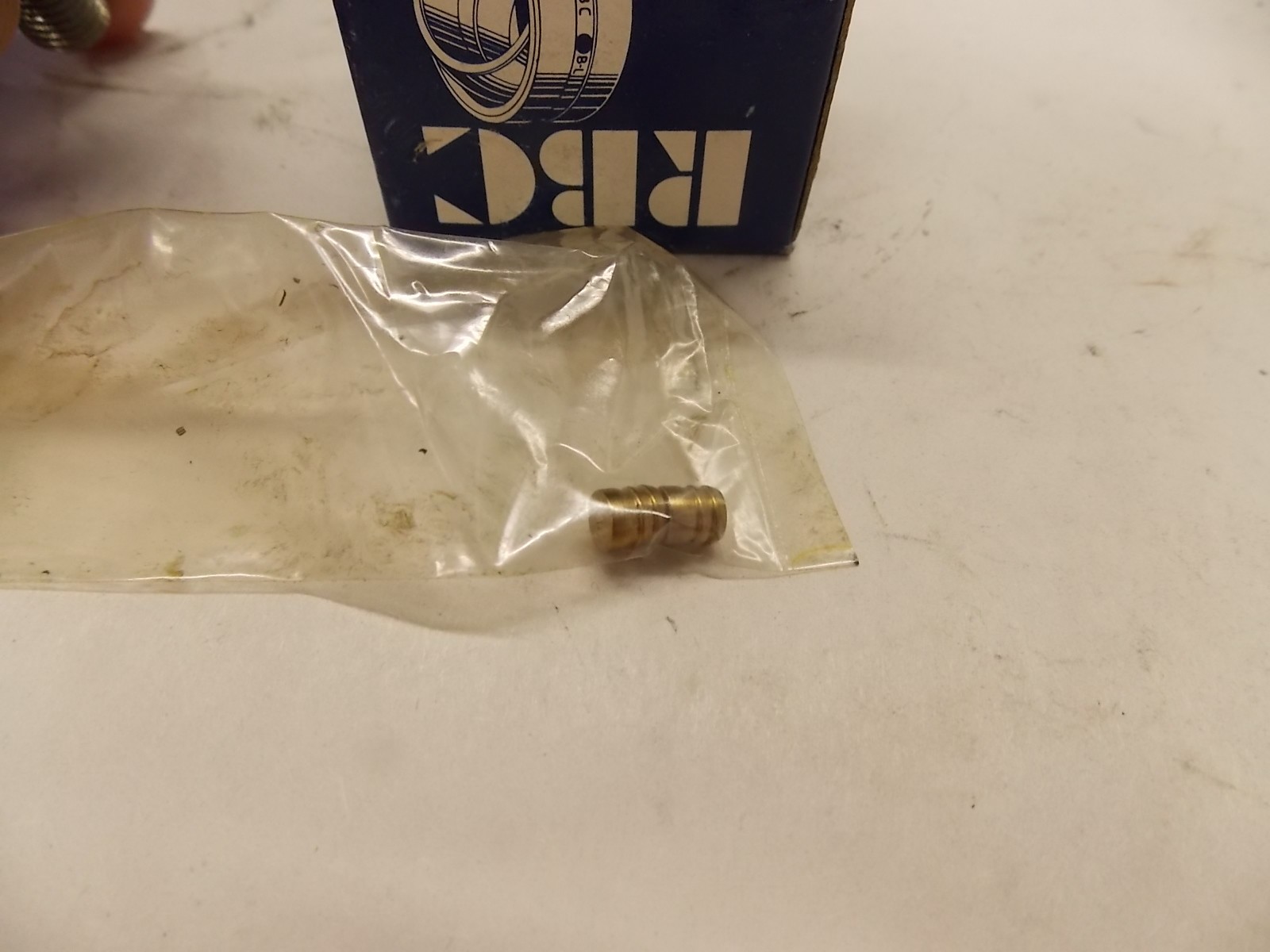 NOS RBC S36 Unsealed Slot Head Needle Roller Cam Follower 1-1/8″ ODx 7/16″ W D5