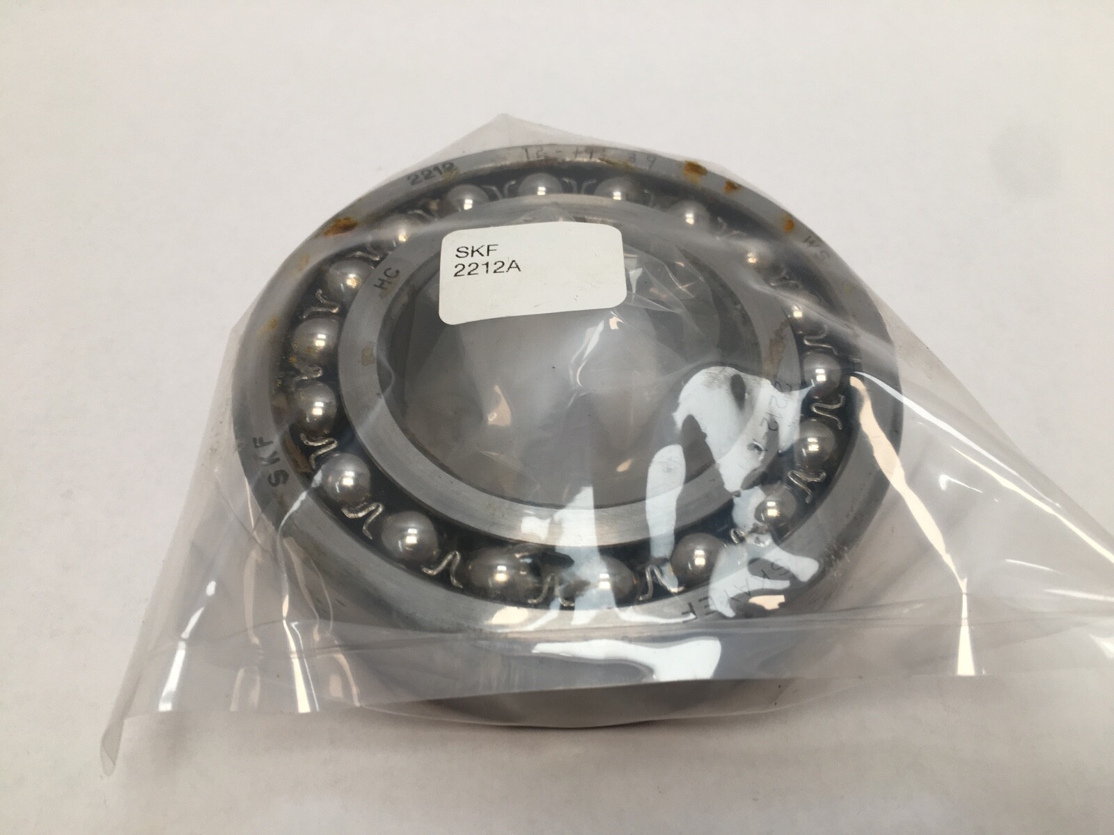 SKF 2212A Self Aligning Bearing 60x110x28 mm 2212-A
