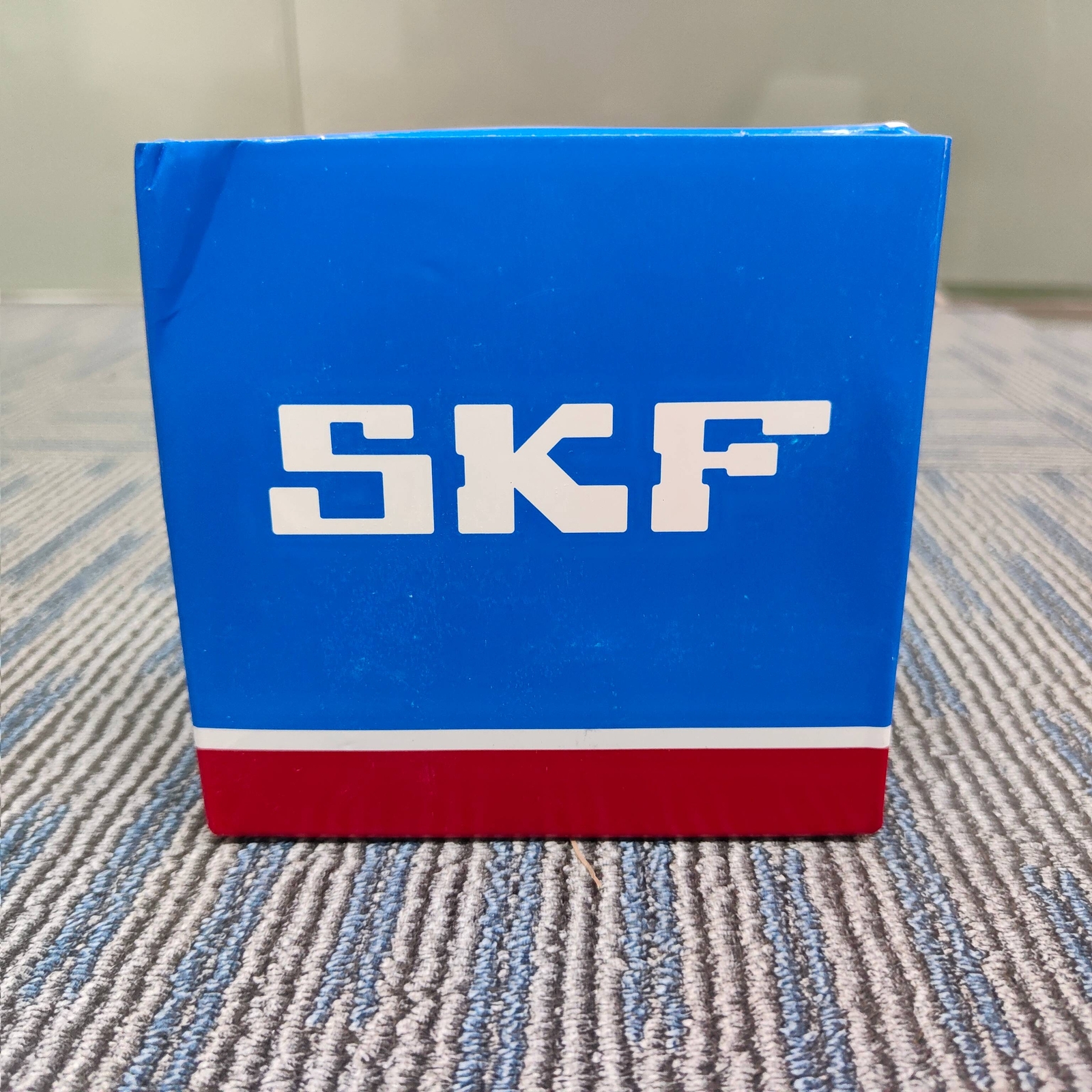 NEW SKF HK4516 NEEDLE ROLLER BEARING 45x52x16mm