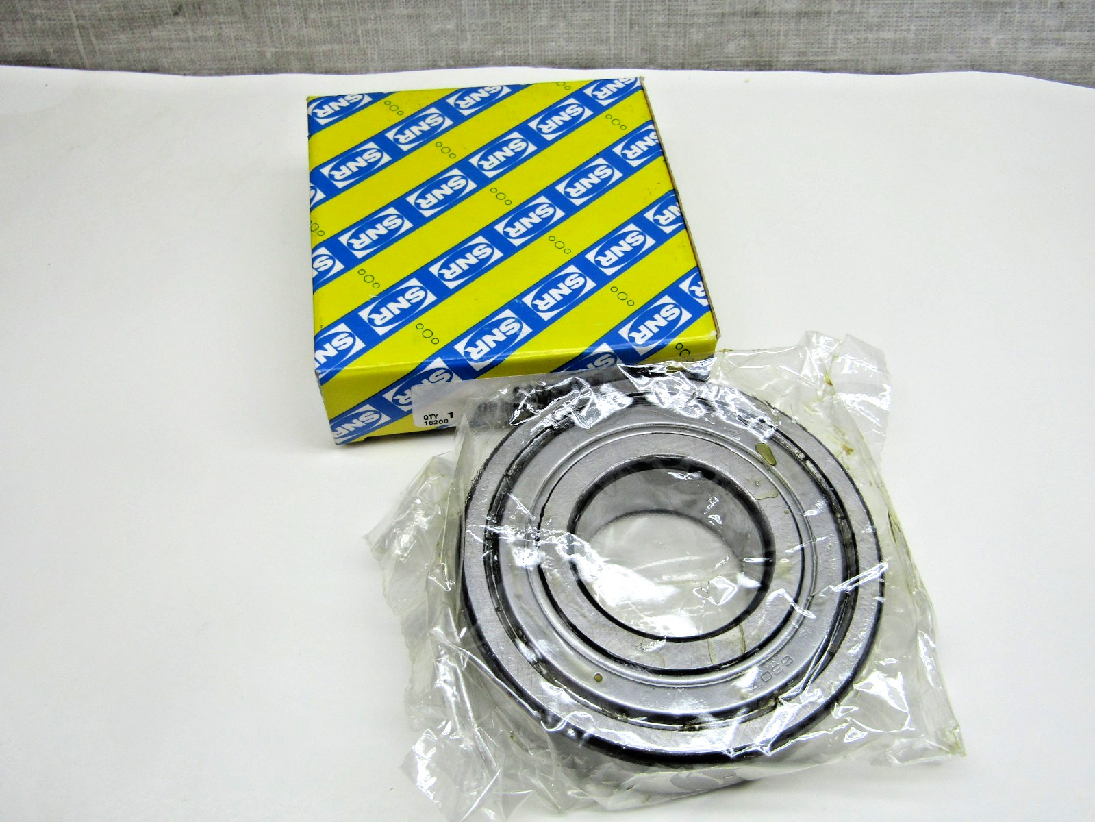 SNR NTN 6307-ZZ 35mm X 80mm X 21mm Shielded Bearing