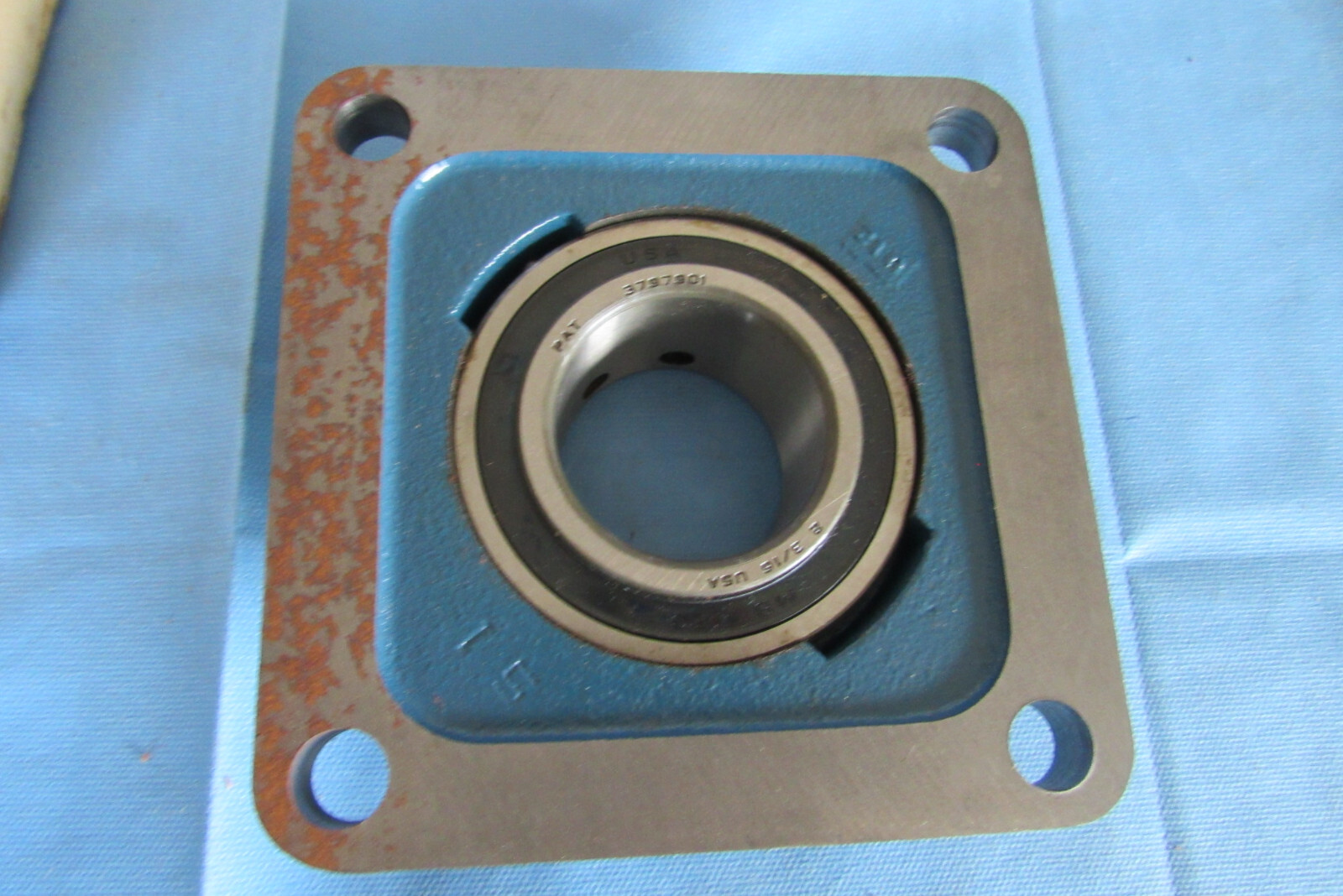 NOS in Box MB Manufacturing Nyla-K FC4-25 2-3/16 FLANGE BLOCK Bearing USA