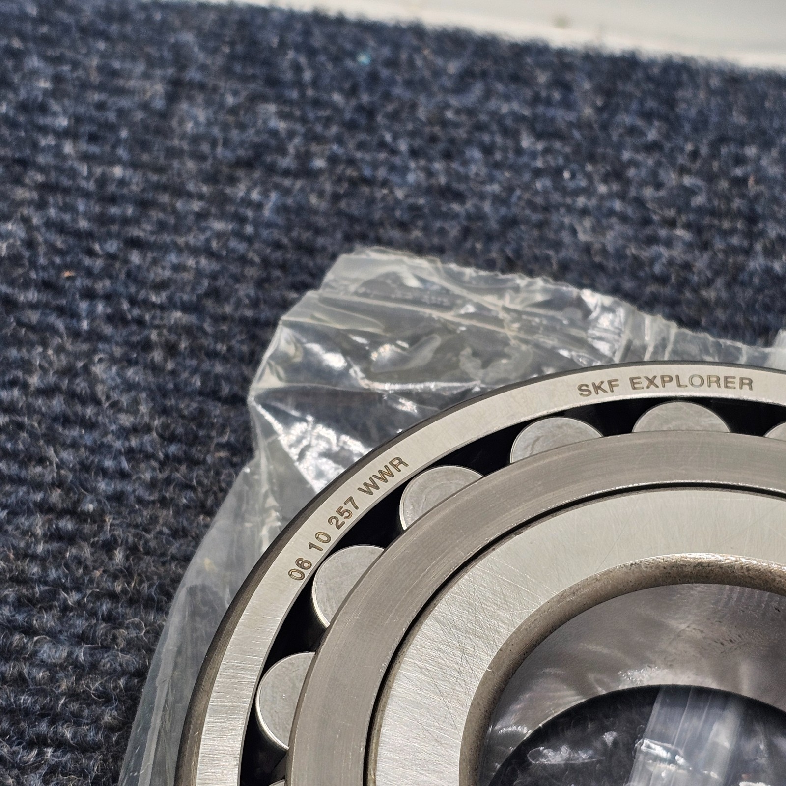 SKF EXPLORER 21310 E: Spherical Roller Bearing 50mm ID 110mm OD
