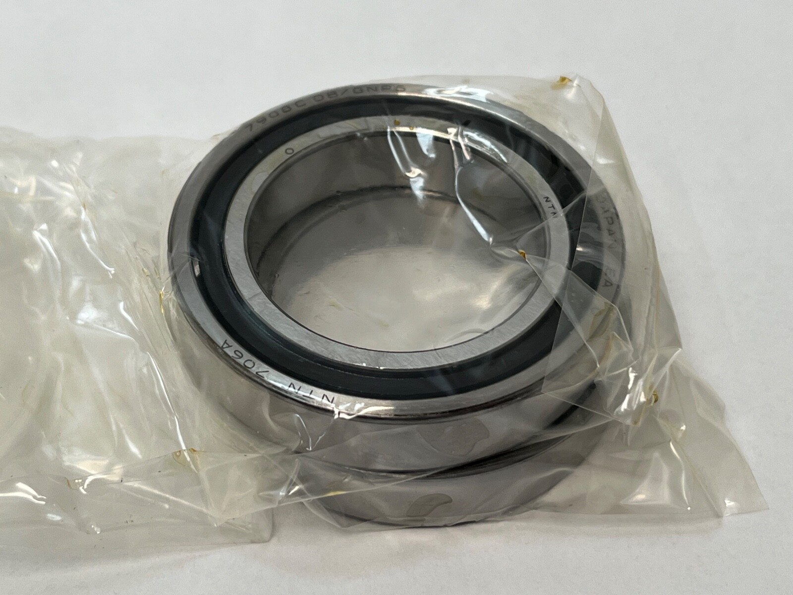 NTN 7908CDBGNP5 Bearing 40x62x12 mm 7908C 7908-C-DB-GN-P5 Japan 2 Pcs