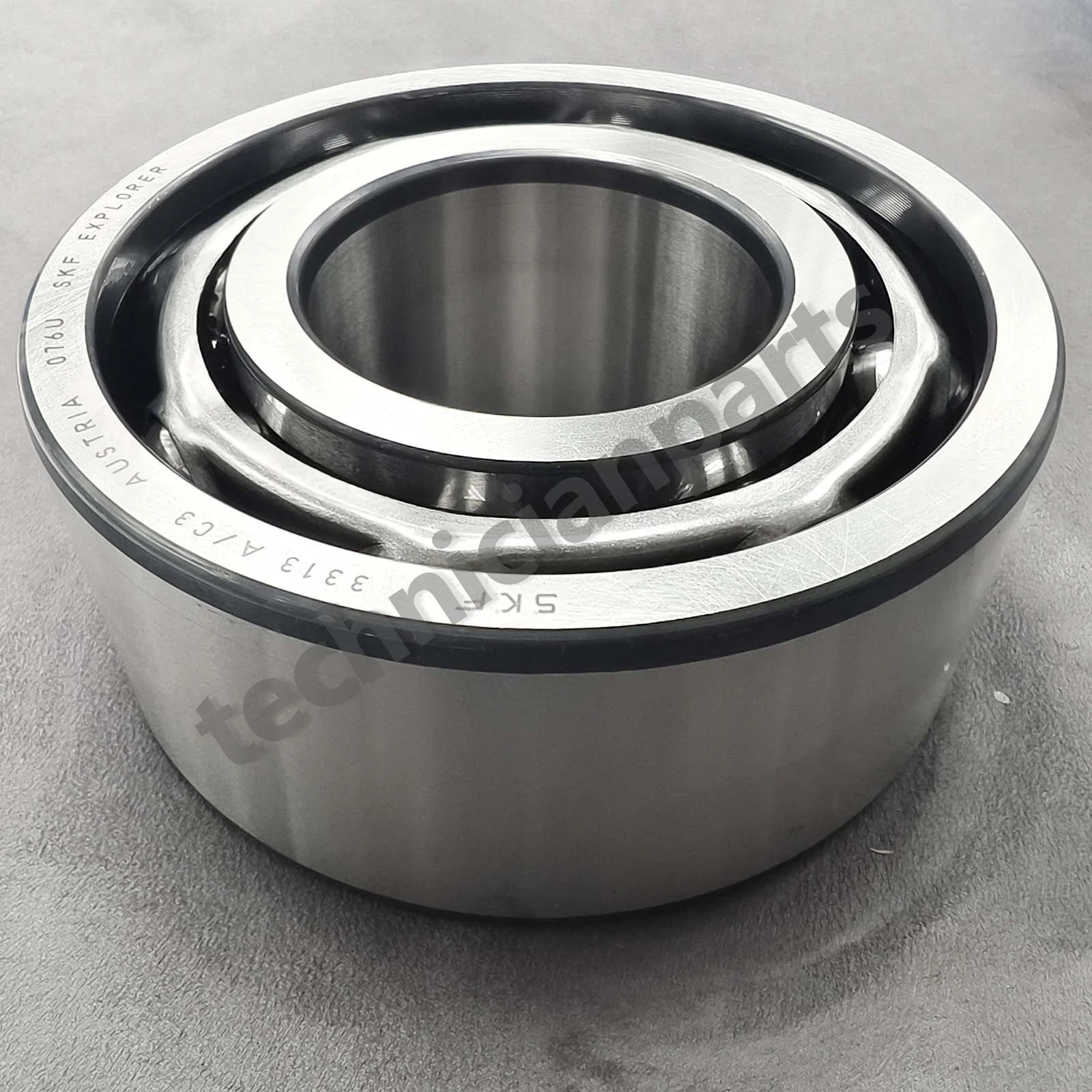 1X New Double Row Angular Contact Ball Bearing for SKF 3313 A/C3 65x140x58.7mm