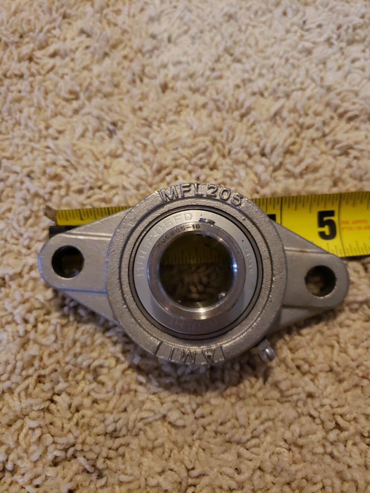 AMI BEARINGS MFL205 FLANGE BEARING with insert muc205fd * NEW NO BOX *
