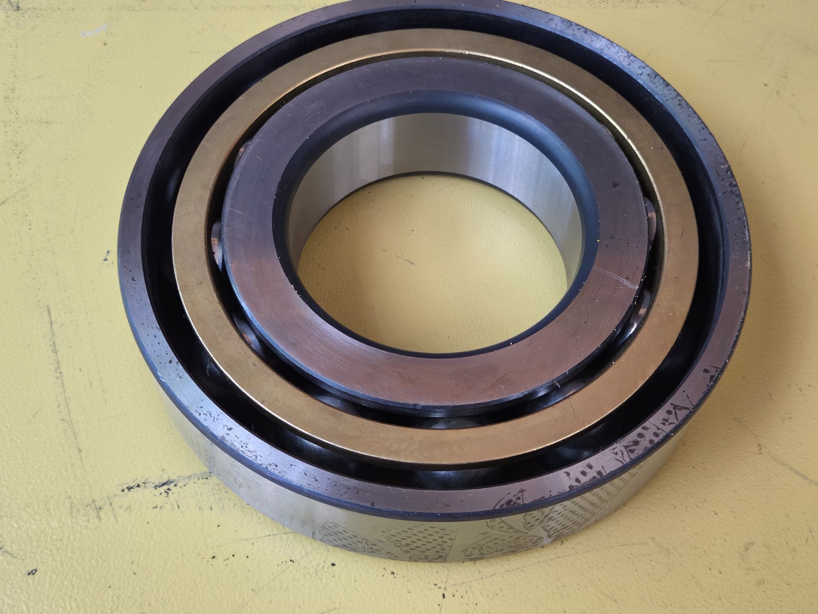 FAG 7317 B Ball Bearing 85mm Bore 180mm OD 41mm Wide