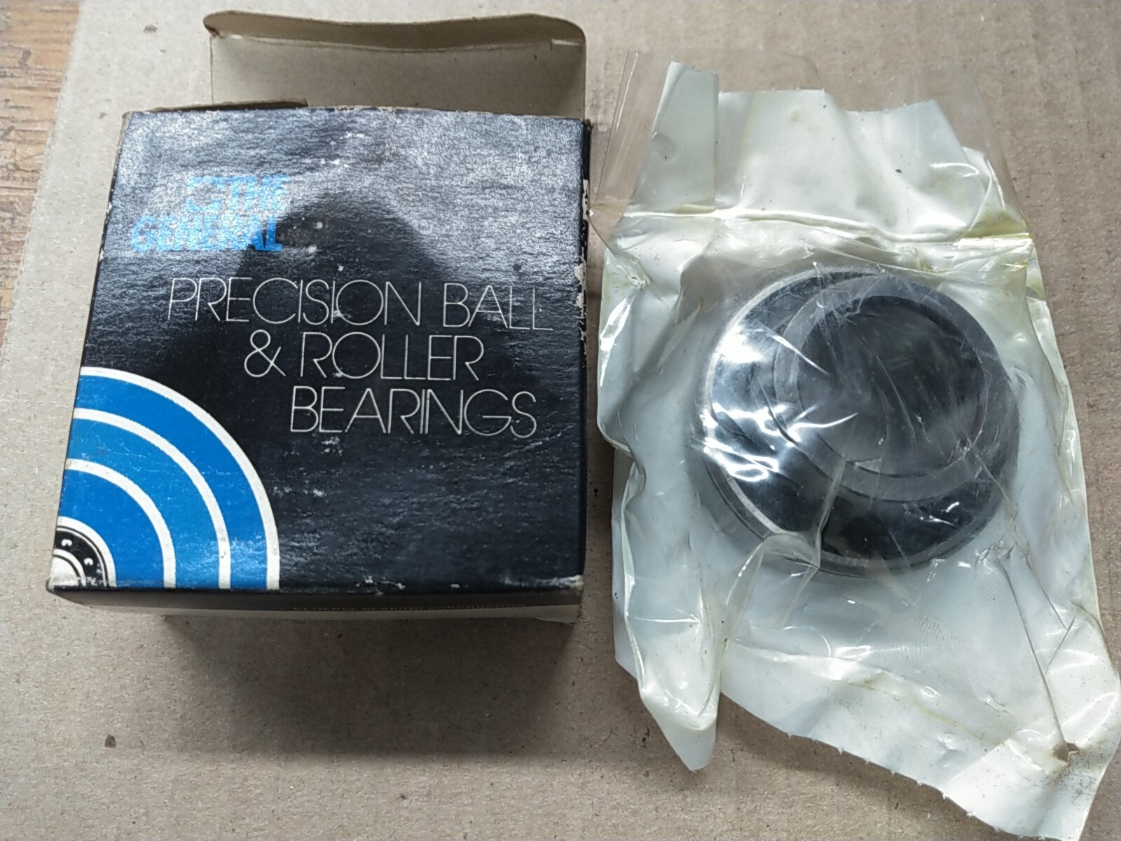 The General 8706-88 Setscrew-Locking Ball Bearings 1″ Bore 2″ OD