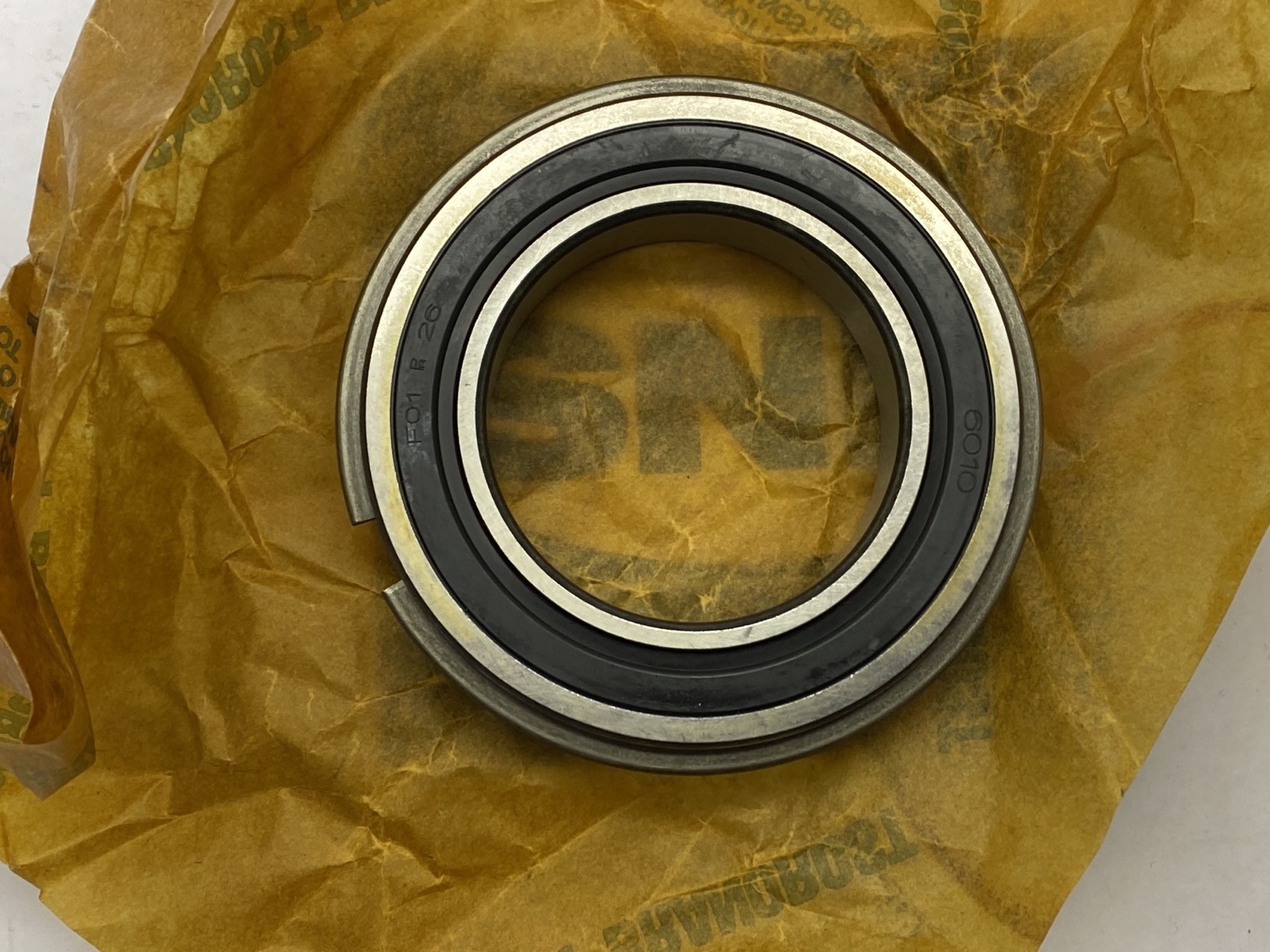 NIB SNR 50mm x 60mm x 16mm Deep Groove Ball Bearing w/ Snap Ring 6010NREE