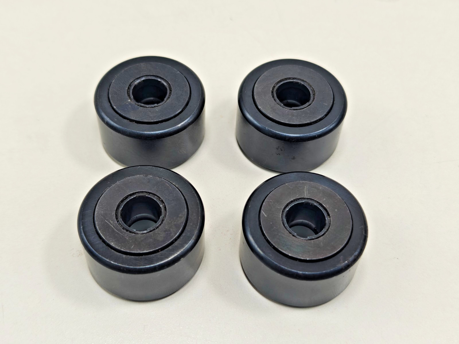 (4Pcs) CRY22V IKO Cam Follower Yoke Type Full Complement Track Roller CRY-22-V