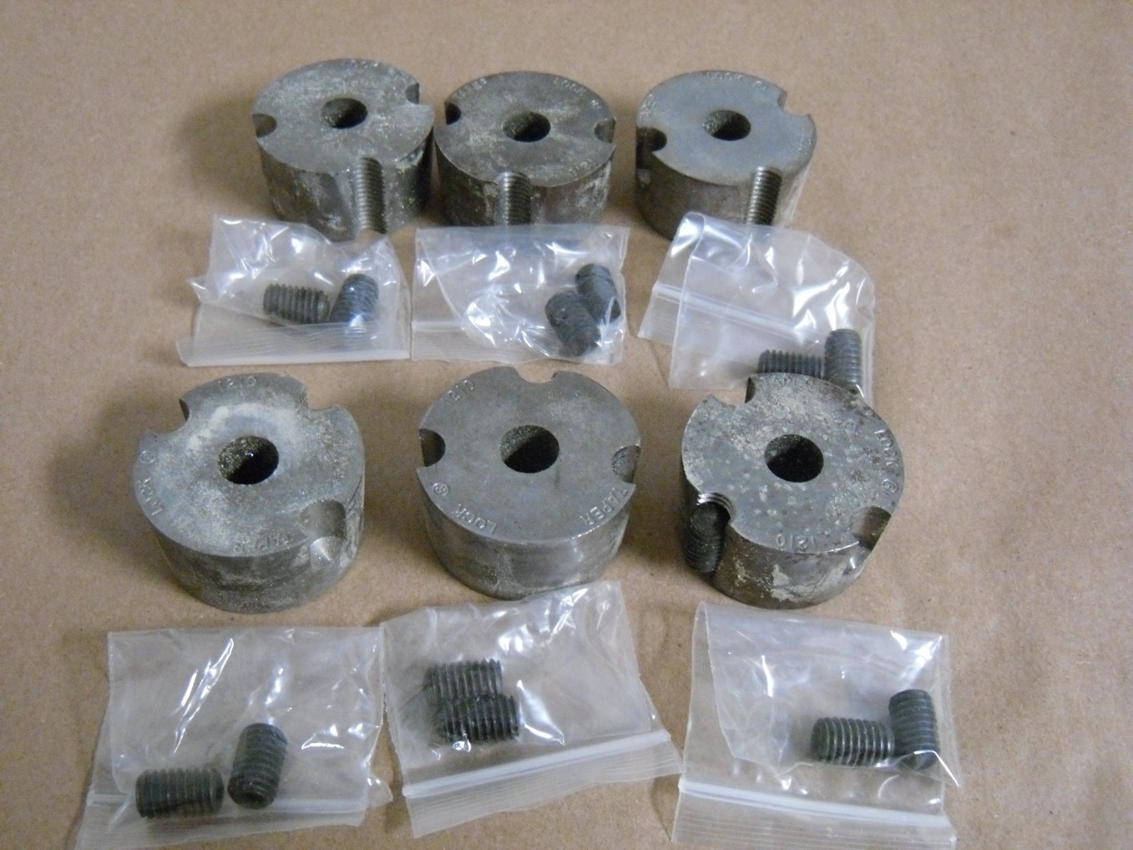 ( LOT OF 6 ) DODGE 1210 X 1/2 TAPER LOCK BUSHING 1/2″ BORE NO KEYWAY NOS