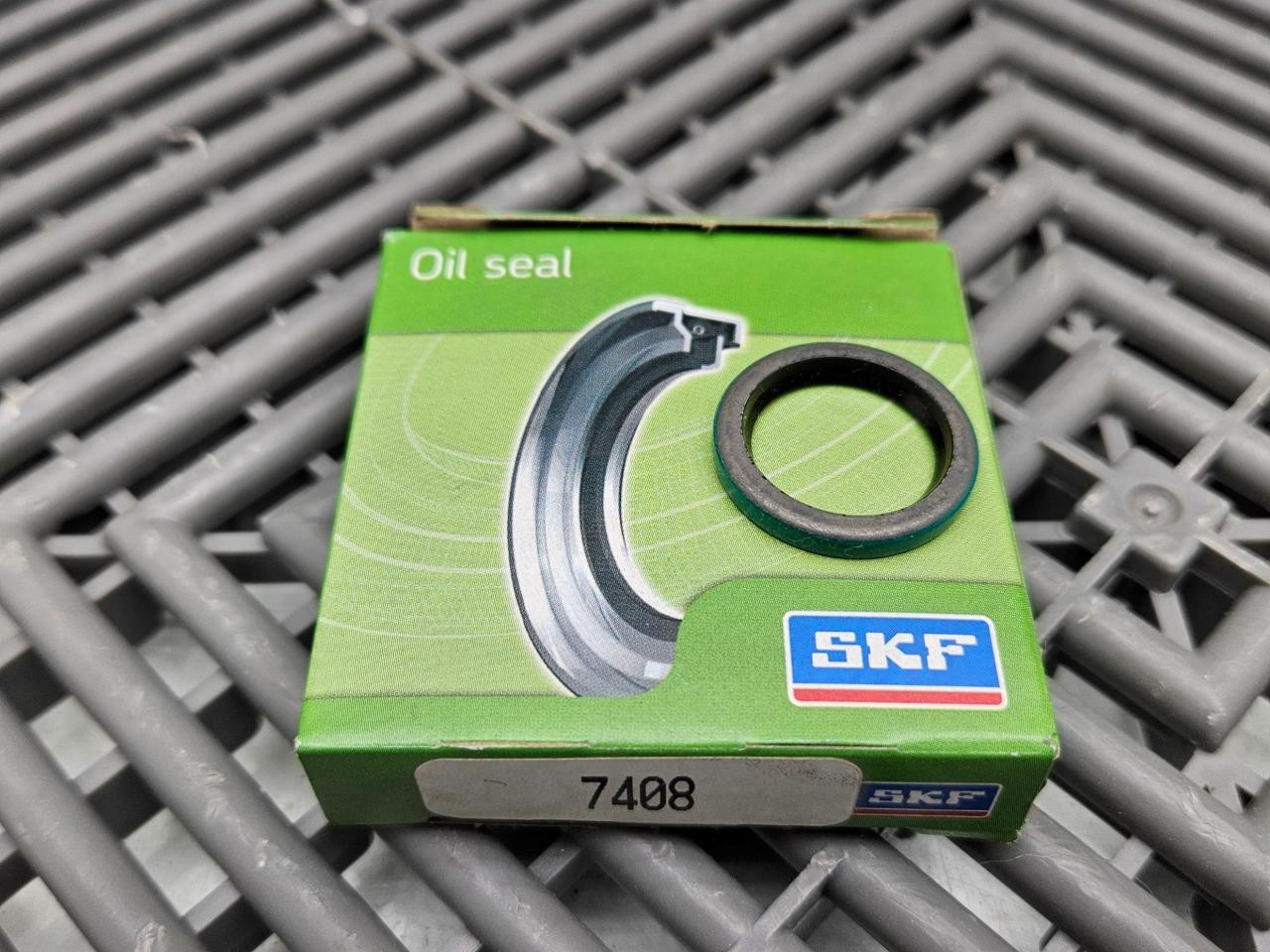 New CR (SKF) 7408 Joint Radial Oil Seal 3/4″ ID, 1″ OD, 1/8″ Thick