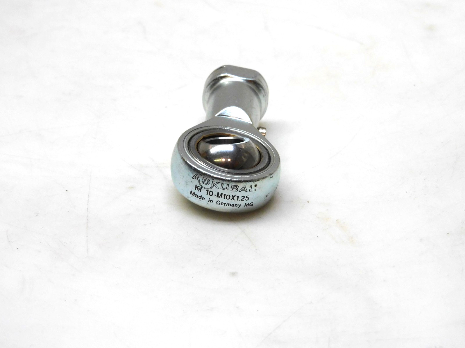 Askubal KI 10-M10x1,25 Rod End Bearing 10MM ID M10-1.25 RH Threads Female