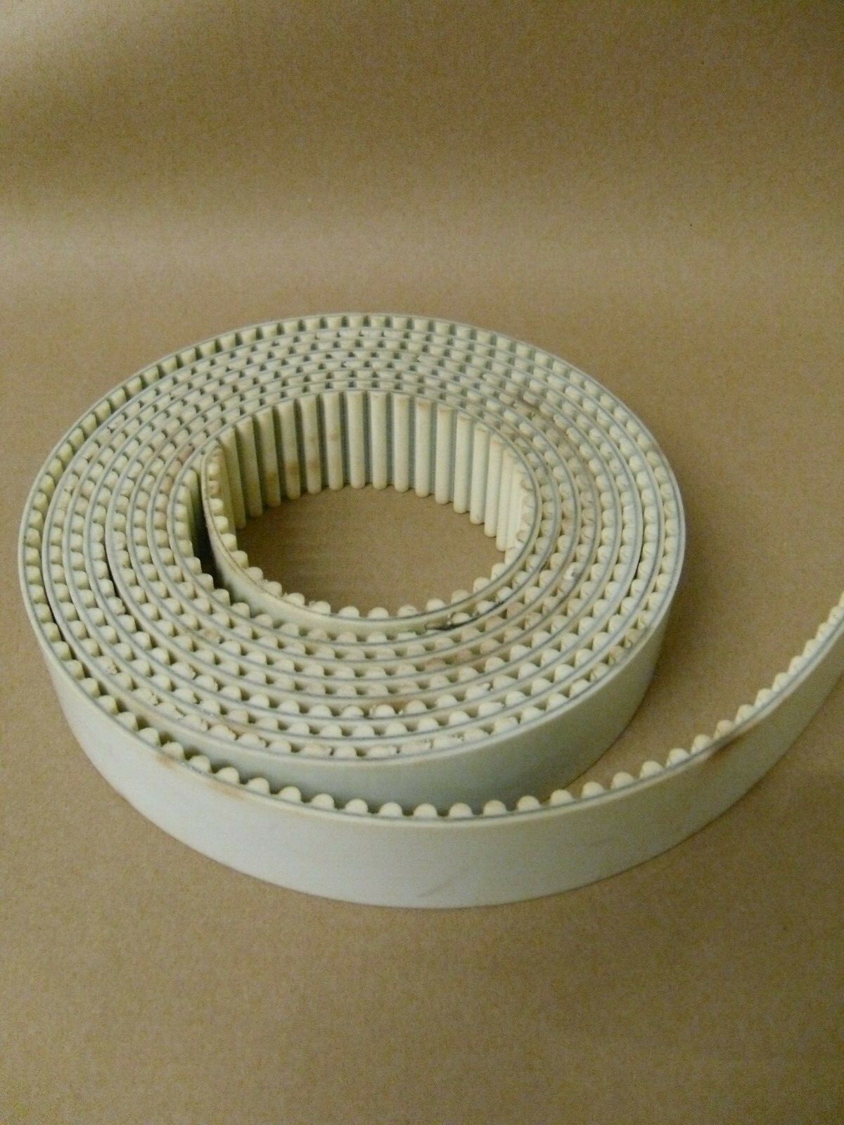 L8M-40 VS HTD OPEN END BELT 8MM PITCH 40MM WIDTH 158″ LENGTH