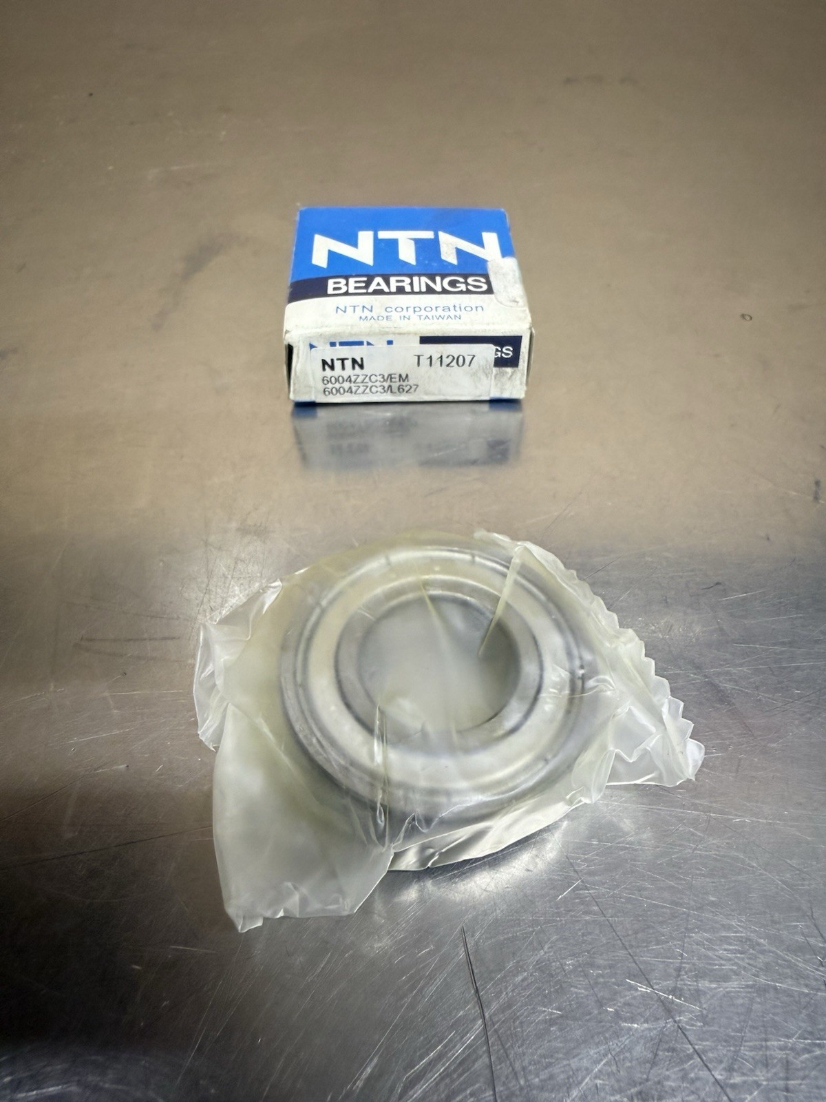 NTN 6004ZZC3/EM Sealed Ball Bearing 42 OD 20 ID 12 Width New Sealed Bag