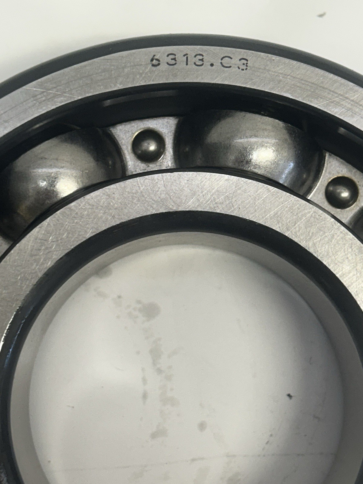 FAG 6313/C3 DEEP GROOVE RADIAL BALL BEARING 140mm 65mm 33mm New