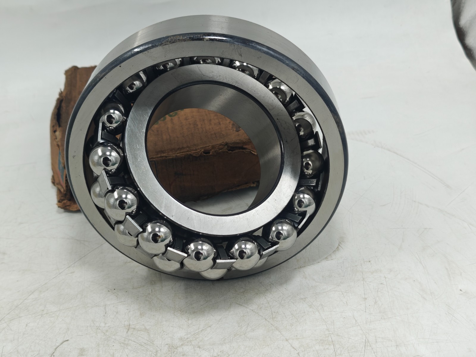 1318K SKF Self-Aligning Double Row Ball Bearing with Tapered Bore SKF 1318 K