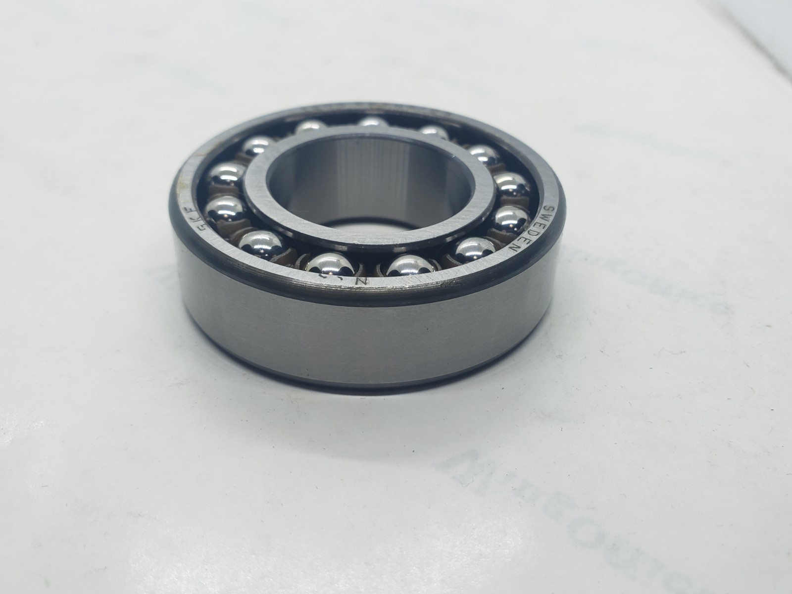 SKF 1205 EKTN9/C3 SELF ALIGNING BALL BEARING 25x52x15mm, NIB