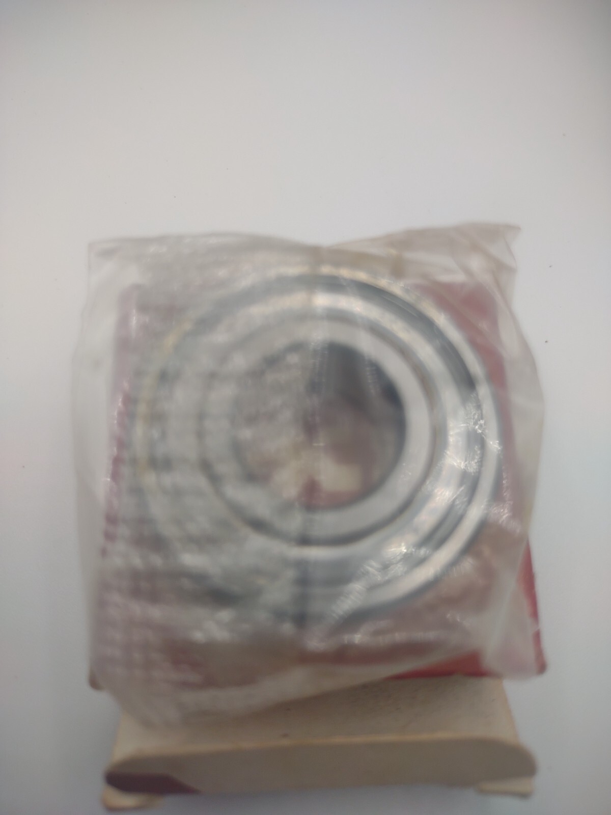 Lot of (6) SKF 6202 2ZJEM Ball Bearings NOS