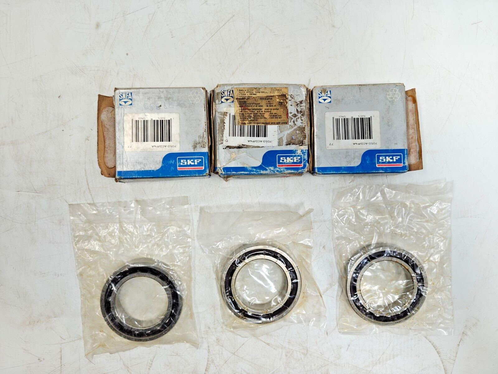 7010ACD/P4A SKF / SNFA Super Precision Angular Bearings 7010 ACD P4A ,EX50 7CE3