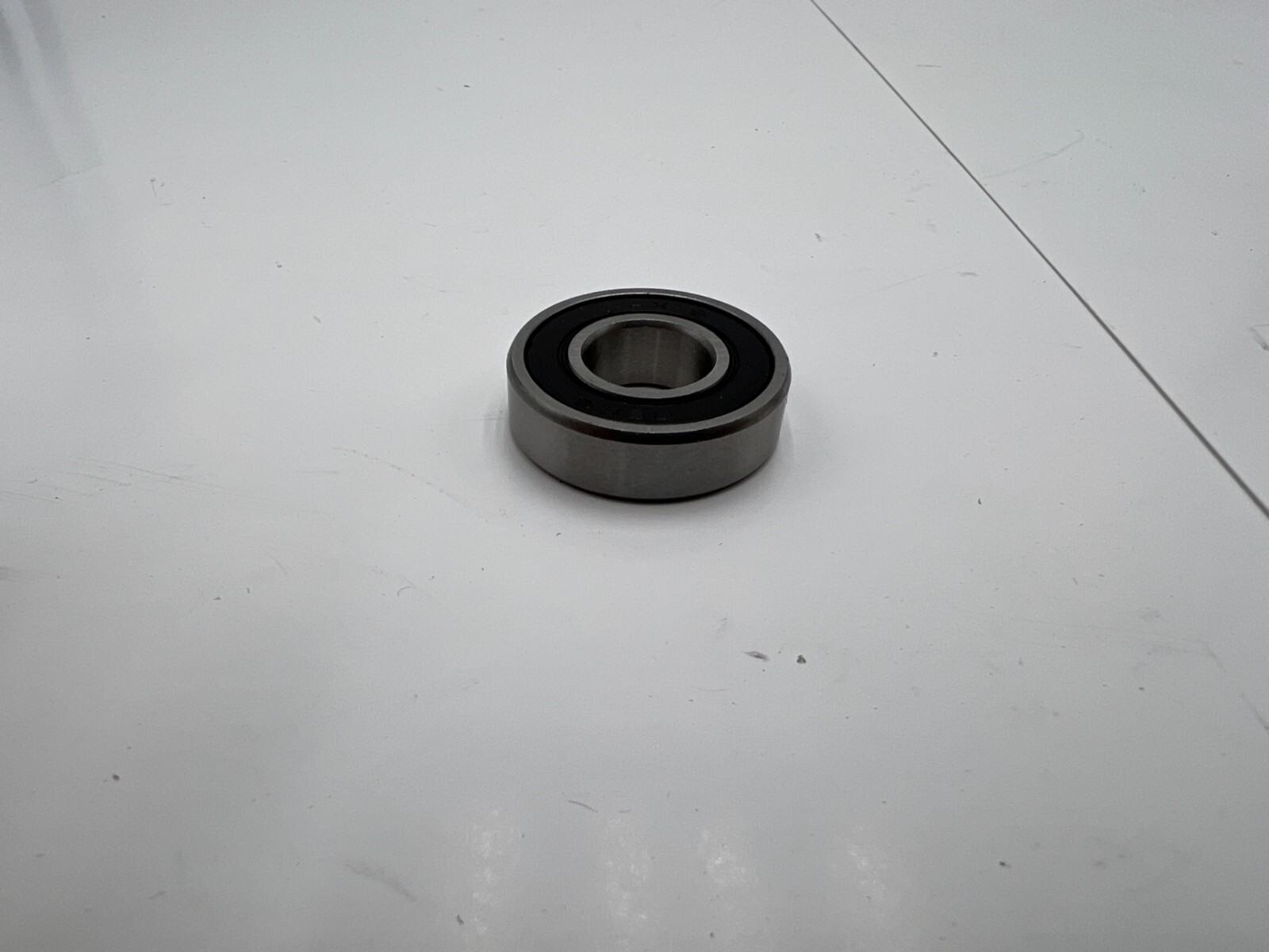 (qty 30) Axis R8RS Rubber Sealed Ball Bearings 1 1/8″ x 5/8″ x 1/4″