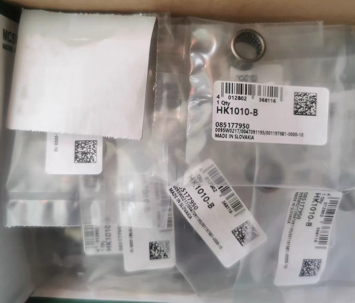 NEW INA HK1010-B Needle Roller Bearings 1PCS #AT
