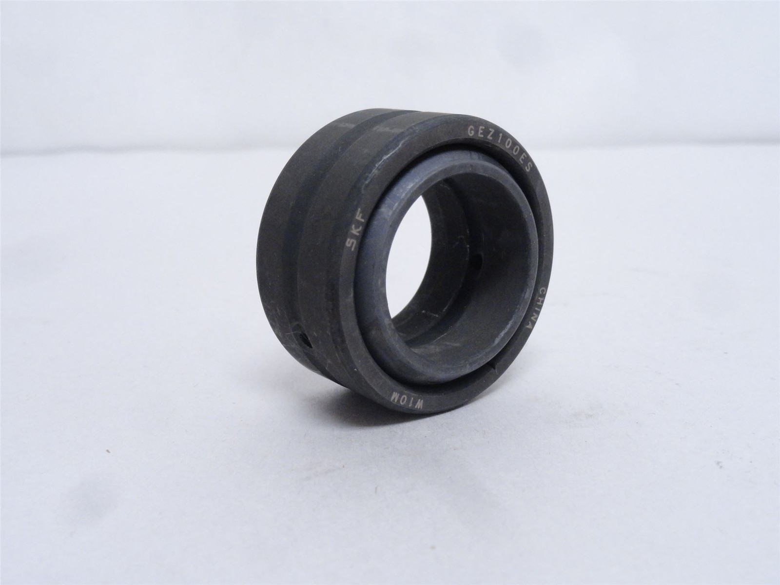 244843 New-No Box; SKF GEZ 100 ES Spherical Plain Bearing 1″ID x 1-5/8″OD
