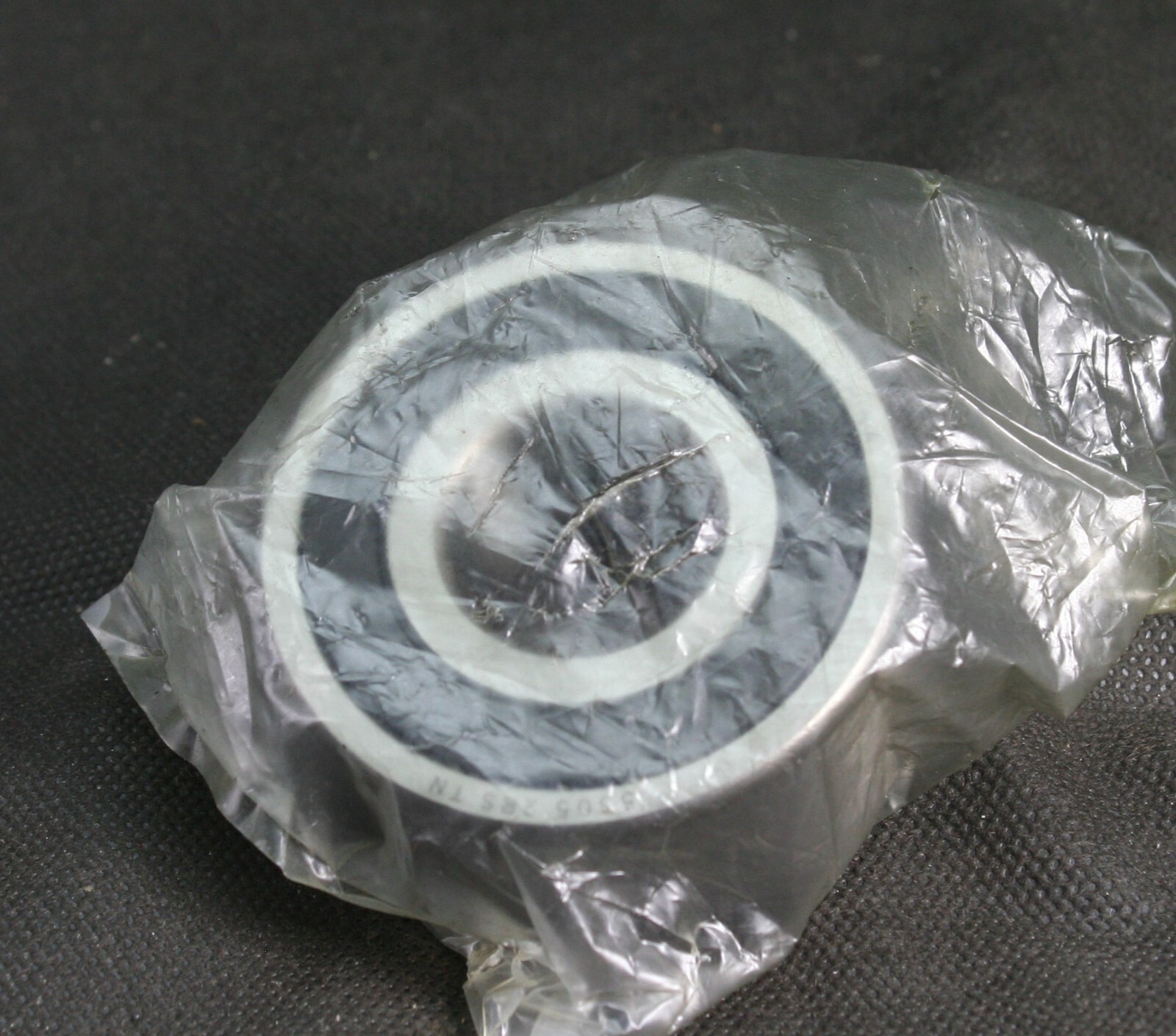 One (1) Generic 5305 2RS TN Angular Contact Bearing 25 MM Bore China NEW