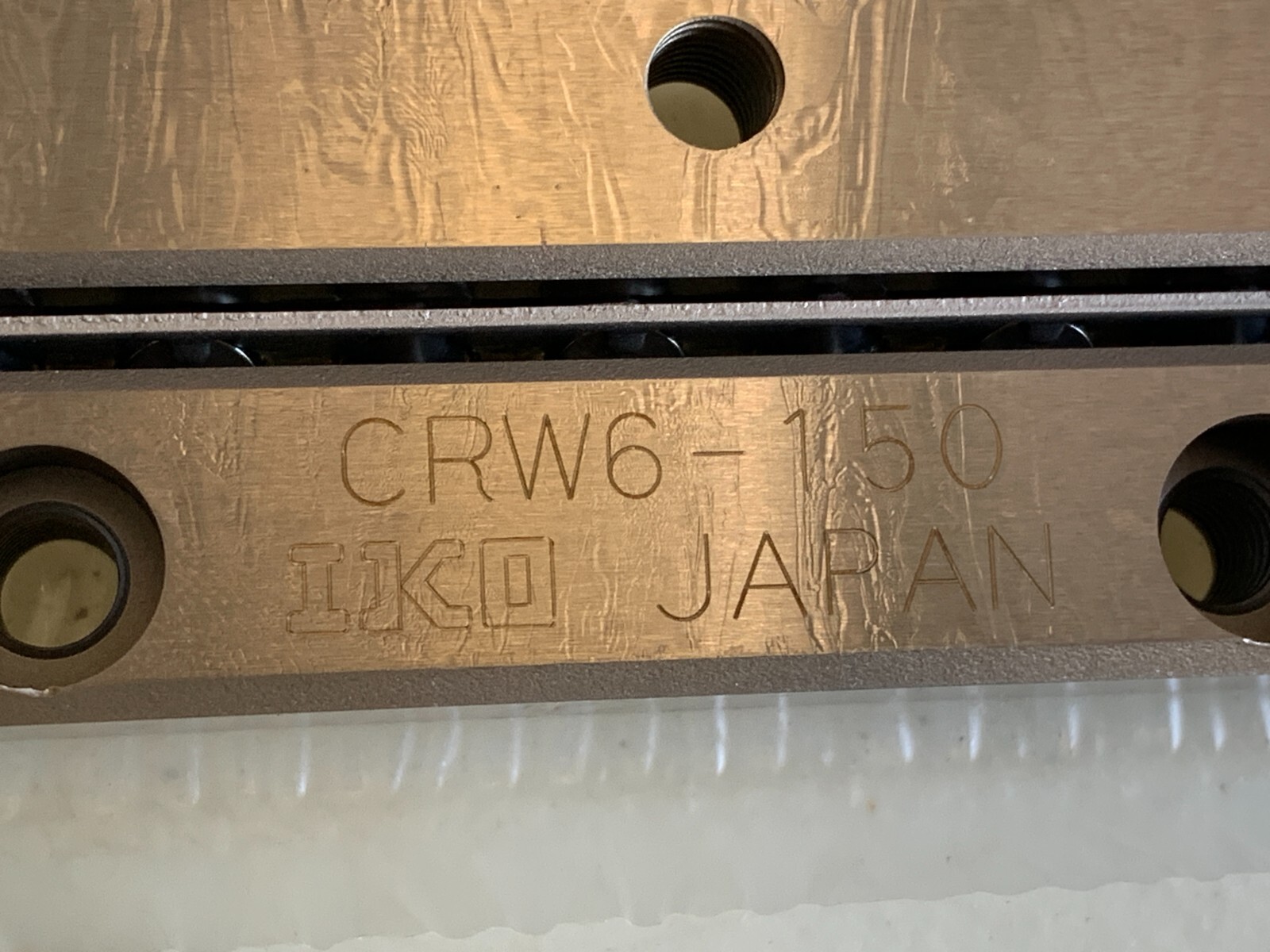 IKO CRW 6-150×200 C14 /U – Crossed Roller Linear Way – Lot of 2 Pairs NIB